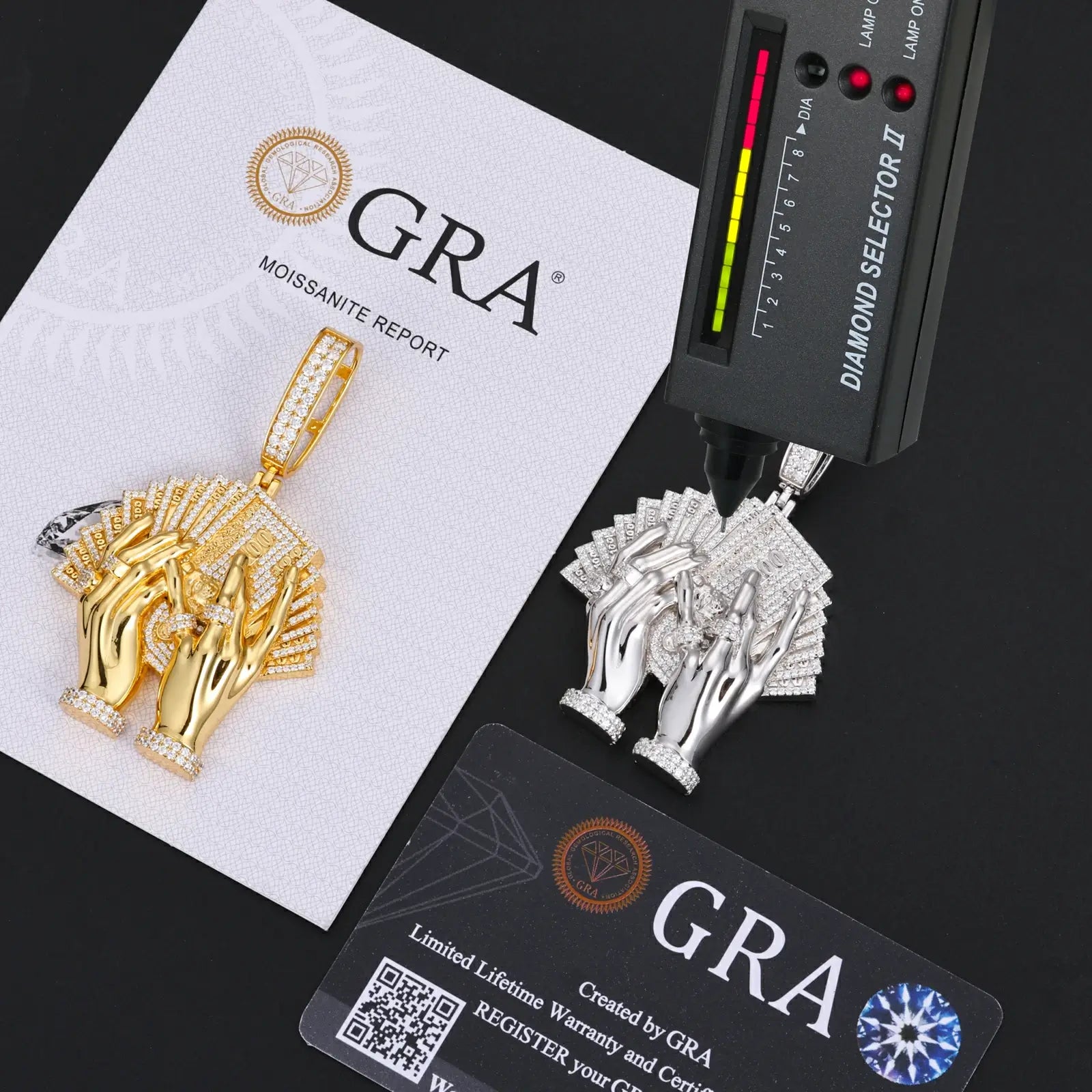 S925 Moissanite Count the Banknotes Pendant