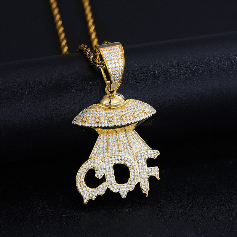 10k gold pendant