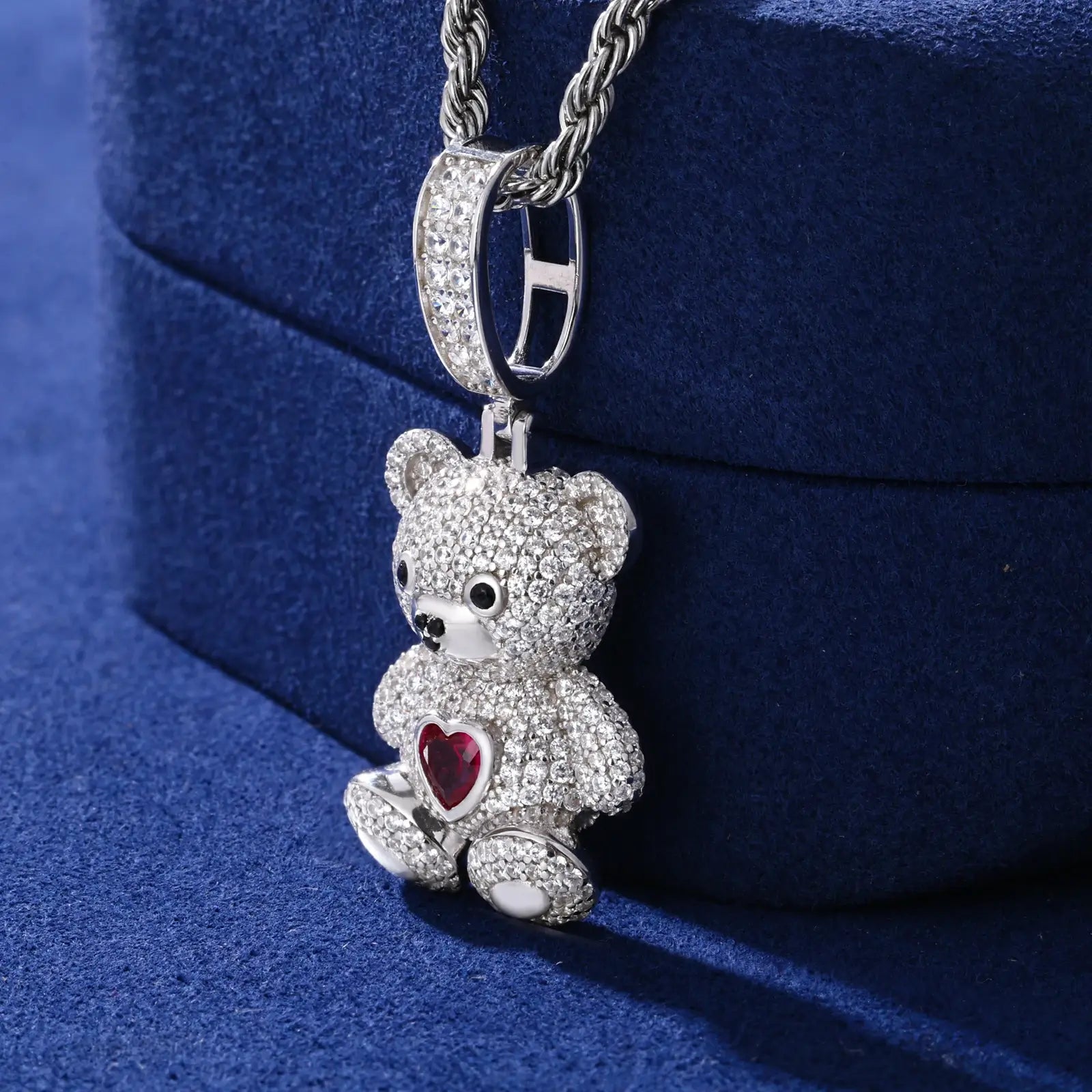 S925 Moissanite Sweetheart Bear Pendant