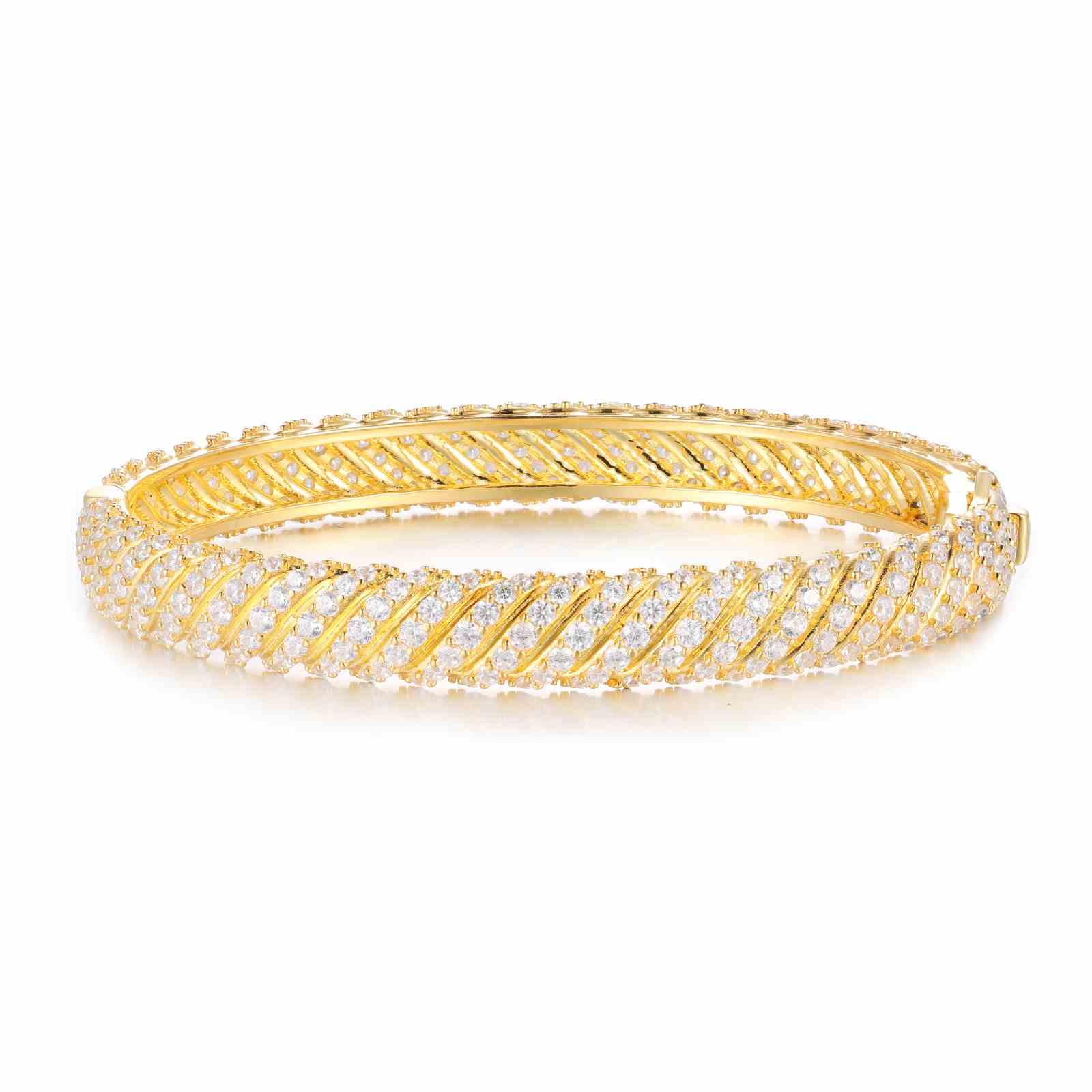 8mm S925 Moissanite Twisted Wave Bangle
