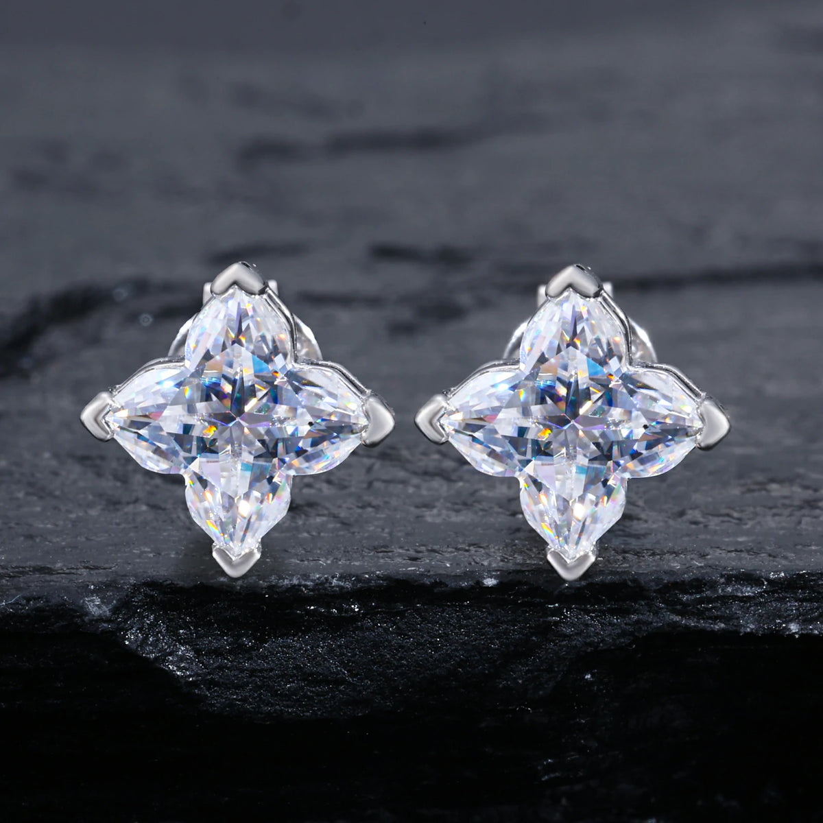 S925 Lily Cut Moissanite Stud Earrings