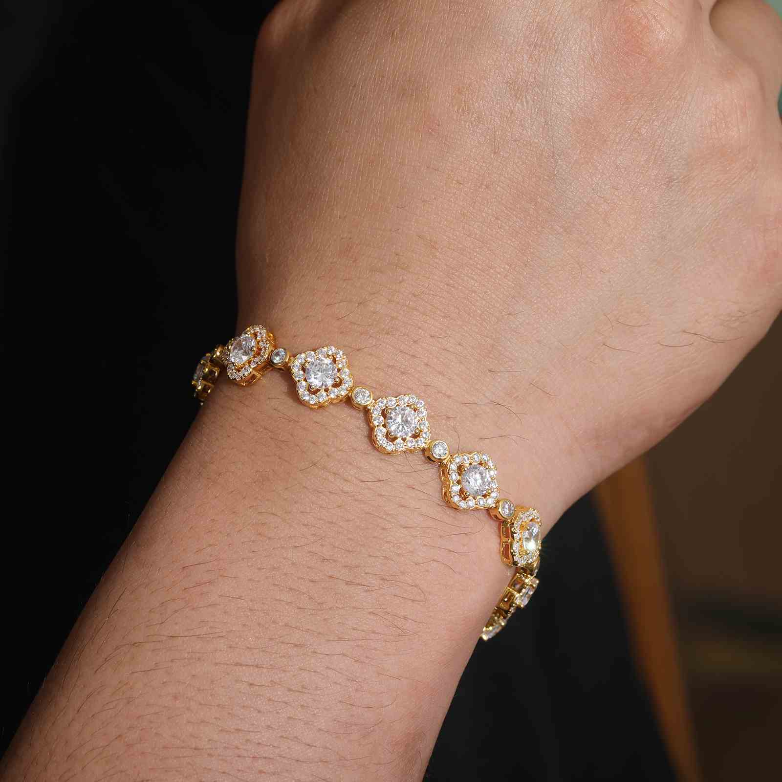 10mm S925 Moissanite Halo Four-leaf Clover Tennis Bracelet