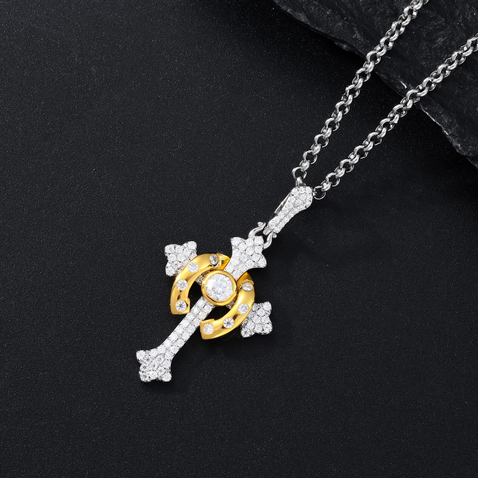 S925 Moissanite Horseshoe Scepter Pendant