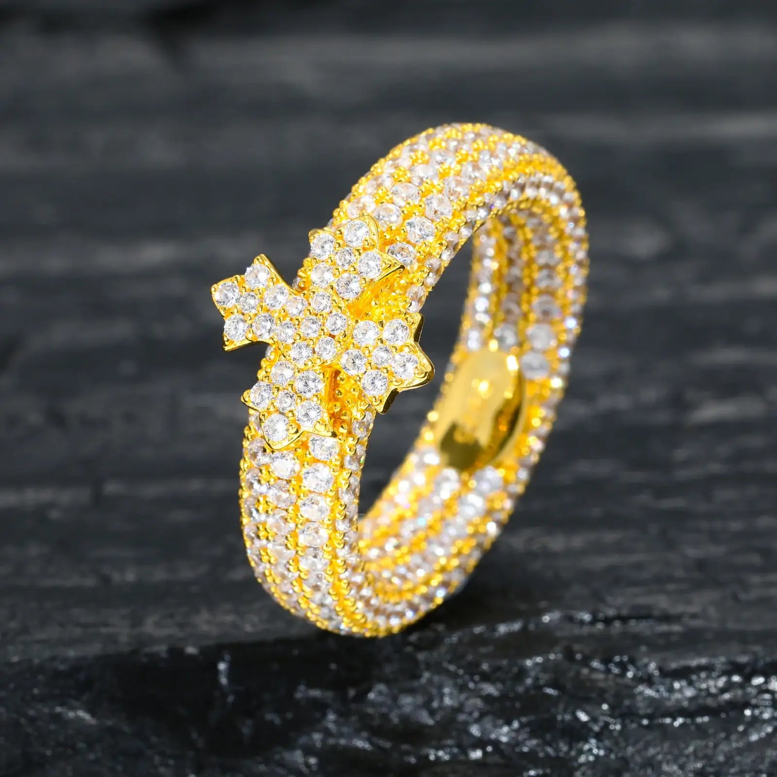 S925 Micro Pave Moissanite Band Ring With Chrome Heart