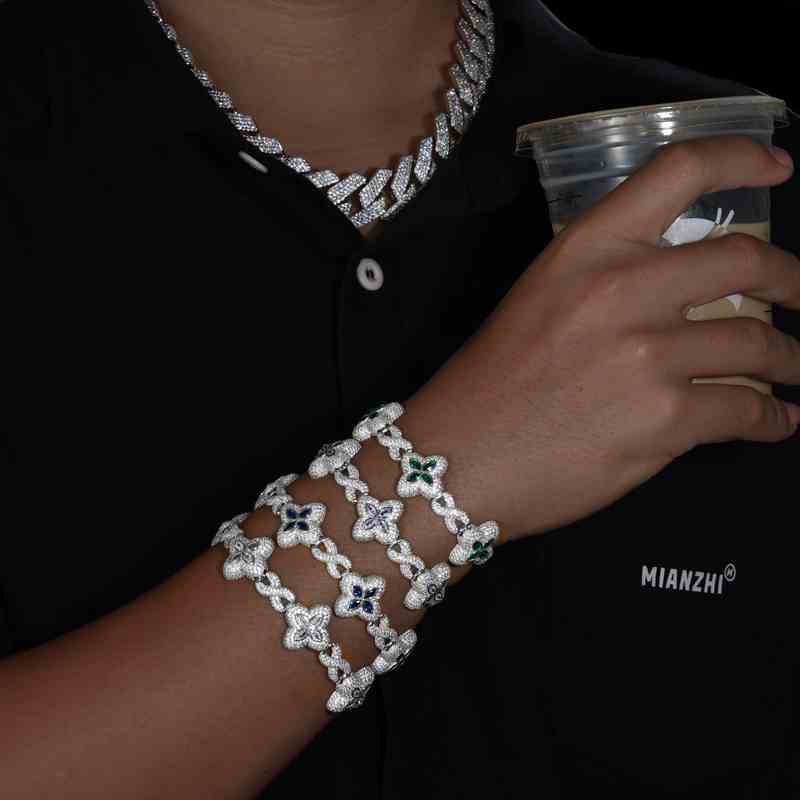 20mm S925 Moissanite Four Leaf Clover Infinity Link Bracelet