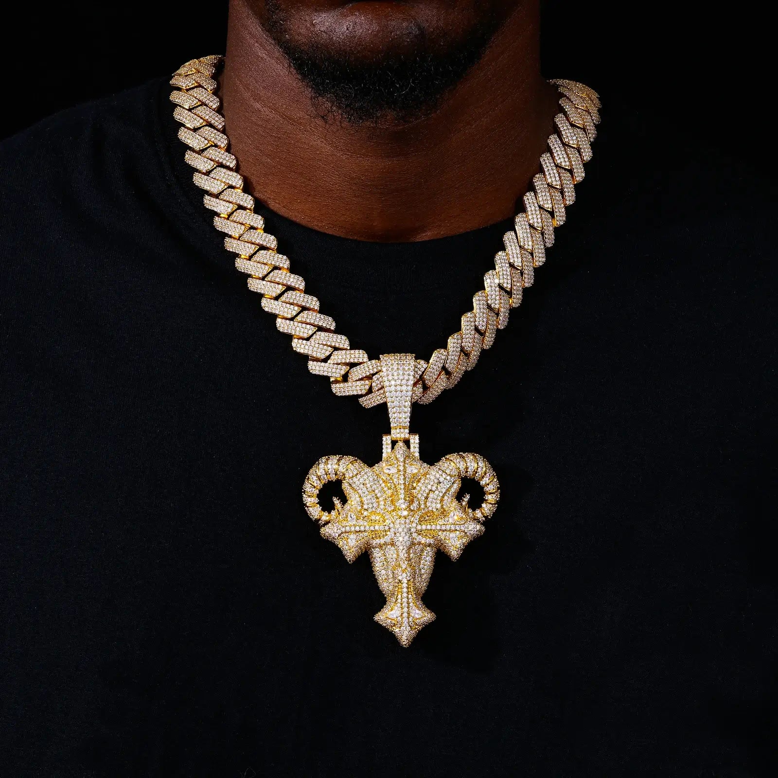 S925 Moissanite Cross Goat Head Pendant