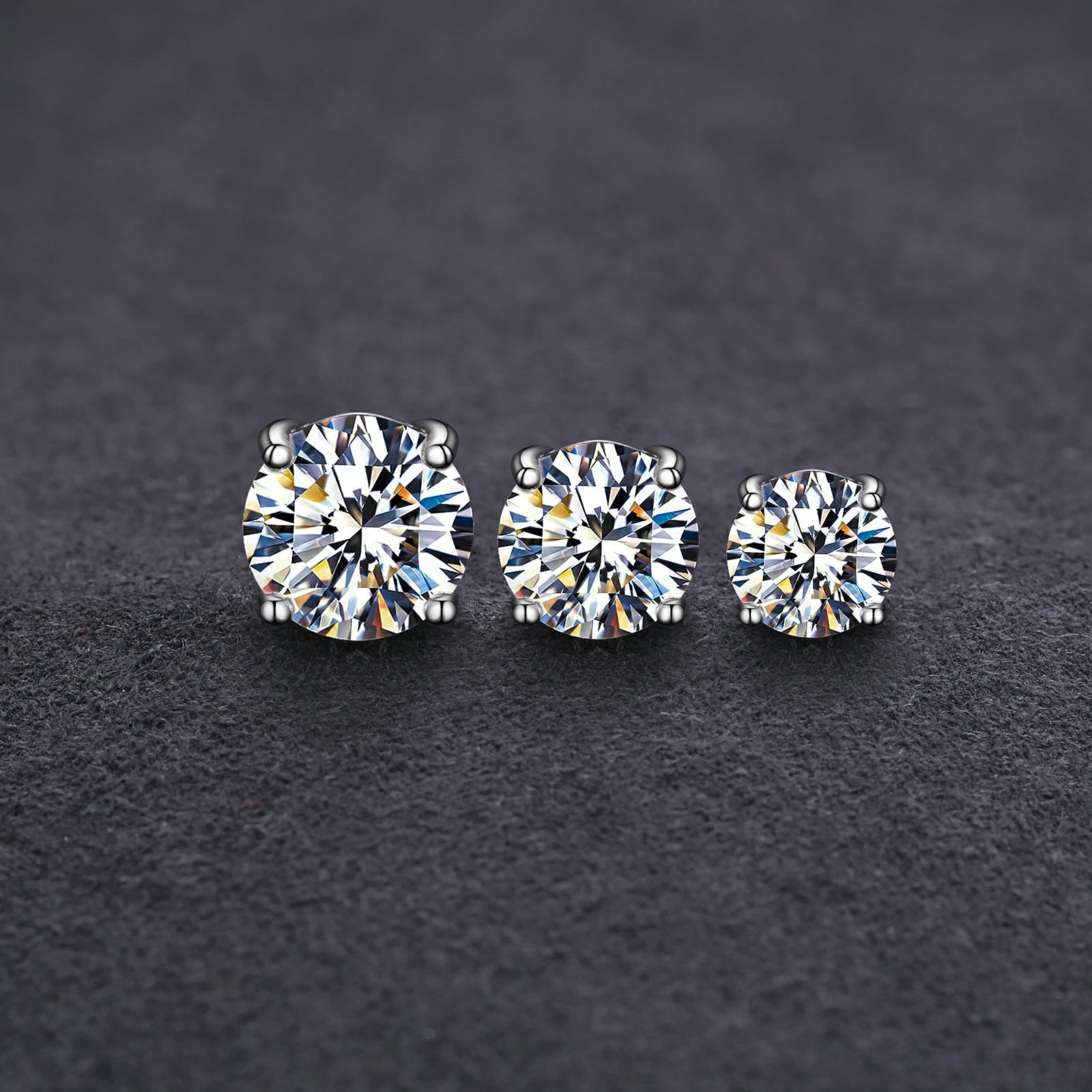 S925 Moissanite Magnetic Solitaire Stud Earrings