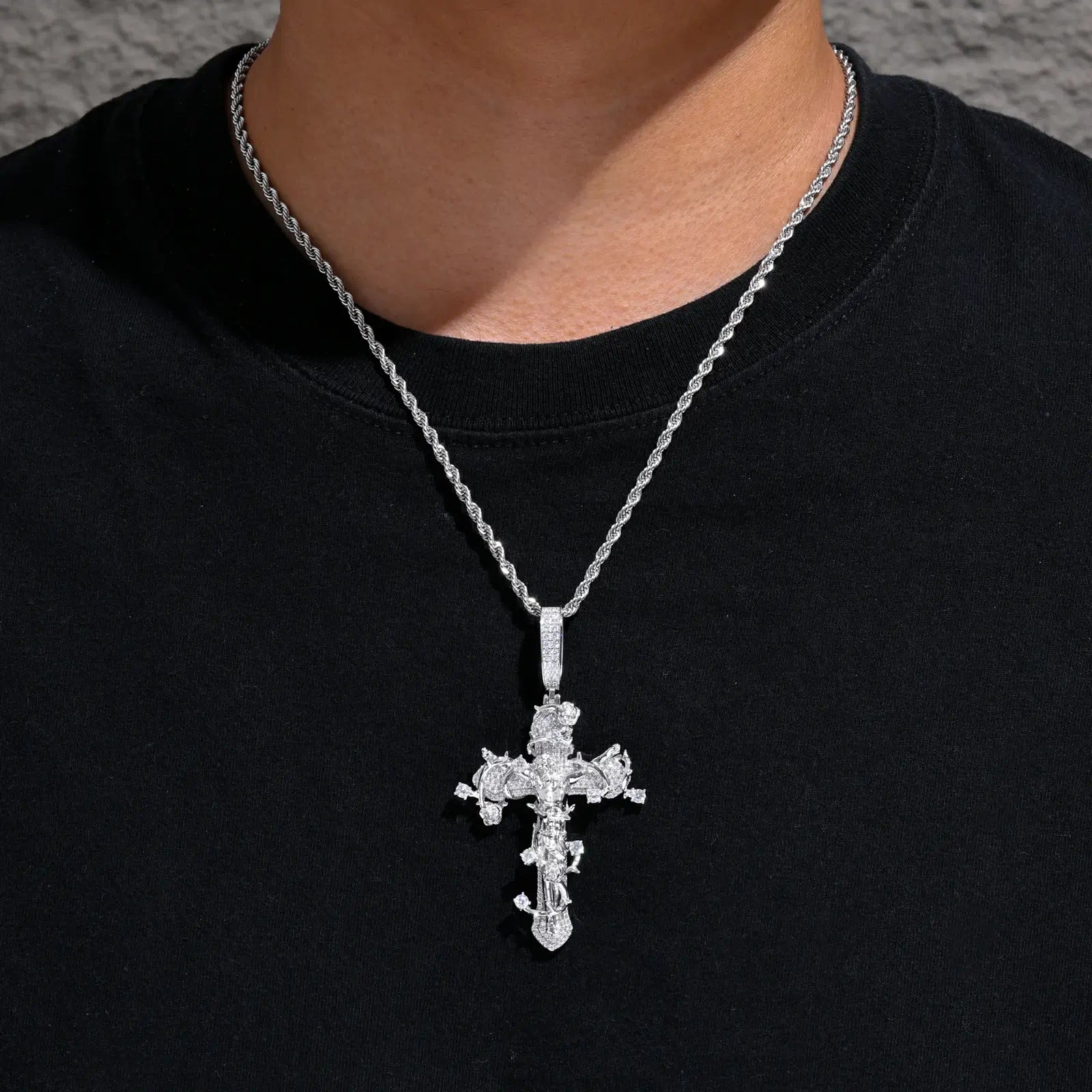 S925 Moissanite Thorny Rose Crucifix Pendant