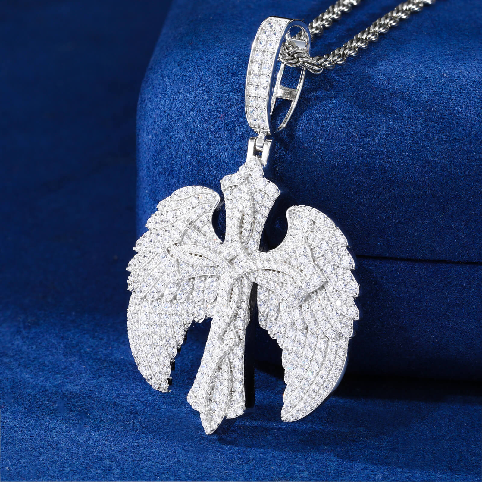 S925 Moissanite Celtic Cross Wing Pendant