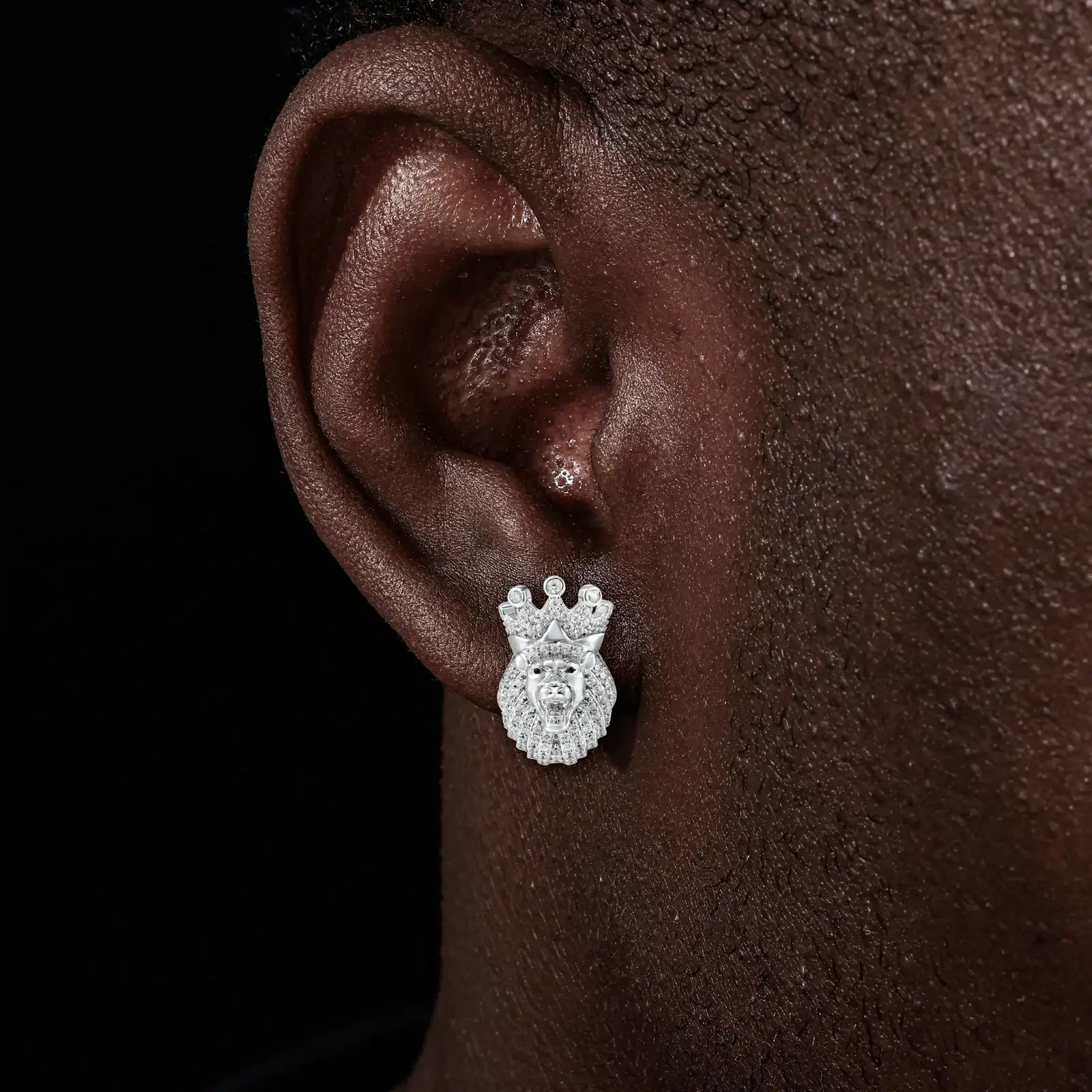S925 Moissanite The Lion King Stud Earrings