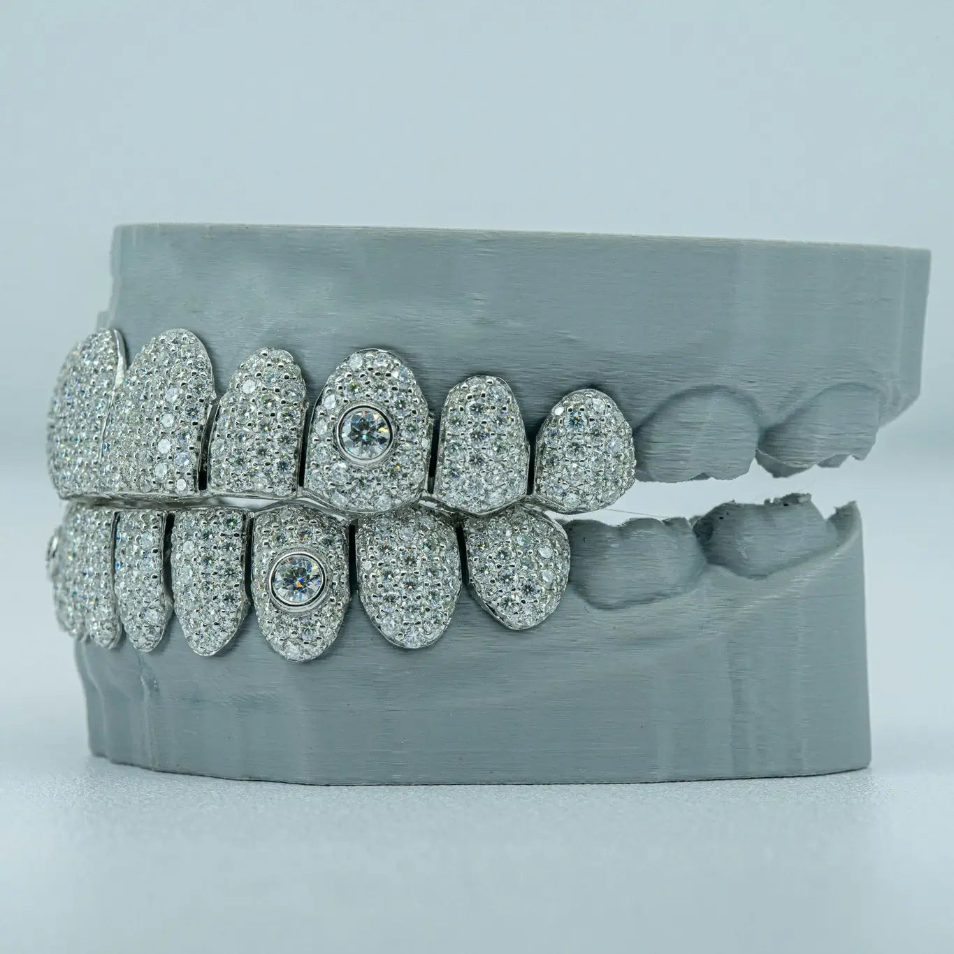 S925 15 Pointer Stone On Fang VVS Moissanite Diamond Grillz