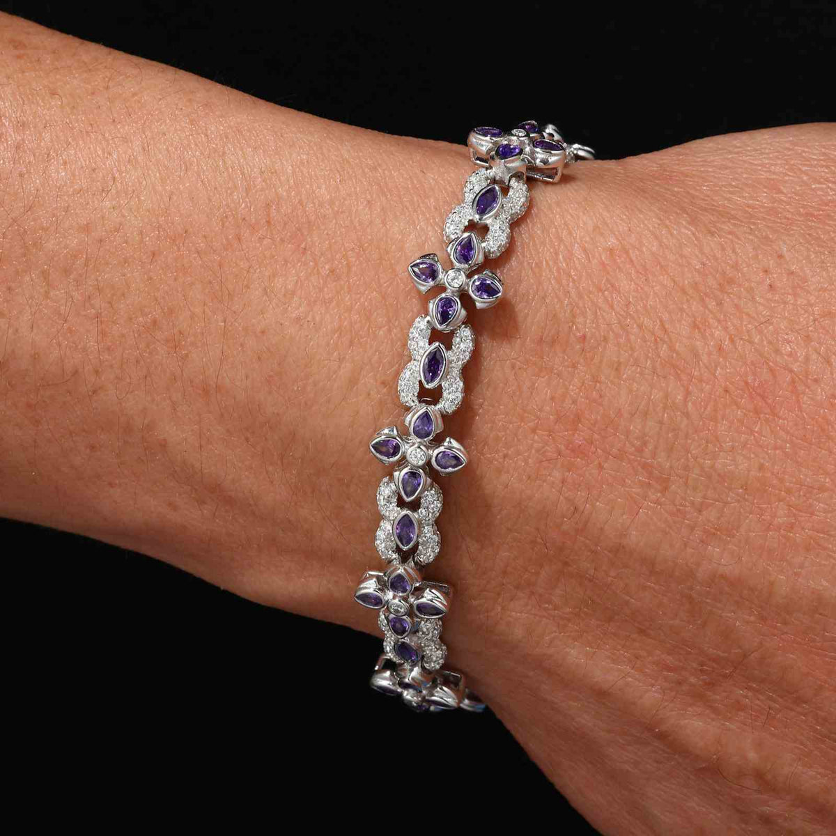 10mm S925 Moissanite Purple Four-leaf Clover Infinity Bracelet