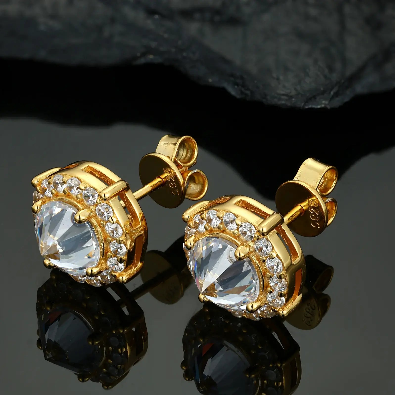 S925 Moissanite Mutiny Stinger Stud Earrings