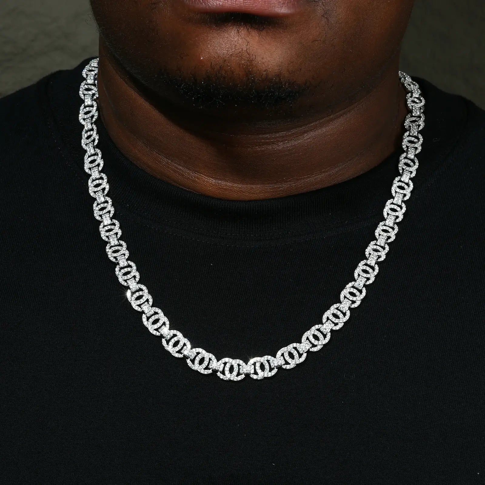 African American model styling 10mm S925 silver white gold plated moissanite Chanel link chain - diamond-cut stones for luxury streetwear