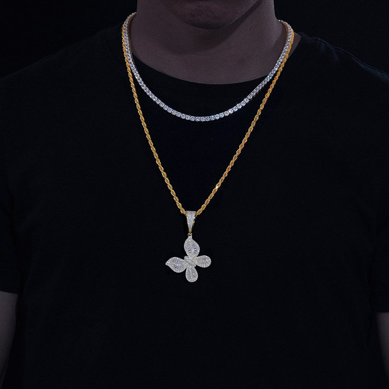 small diamond pendant necklace