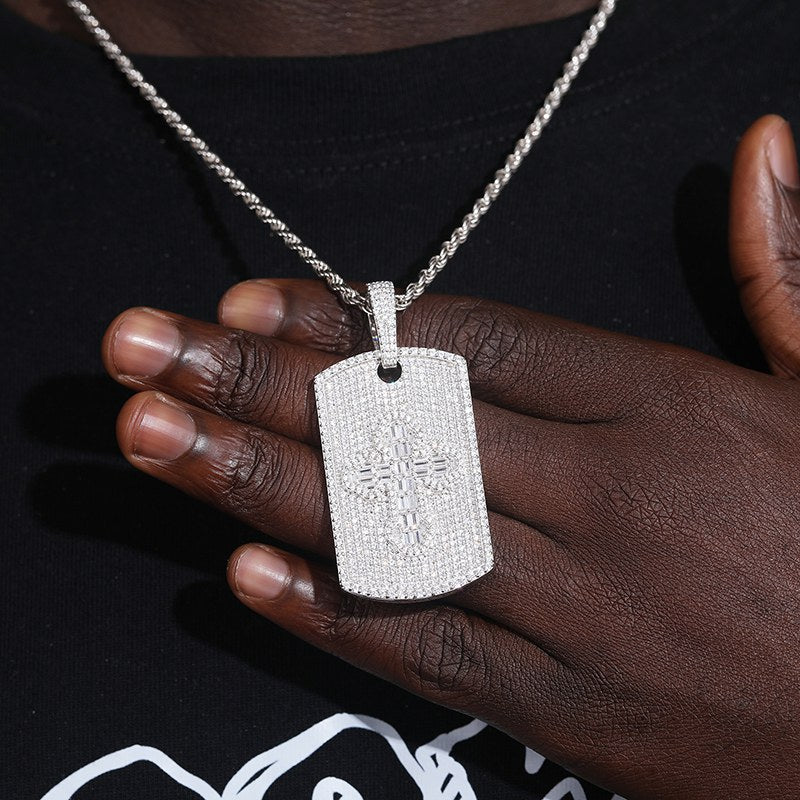 small gold pendant