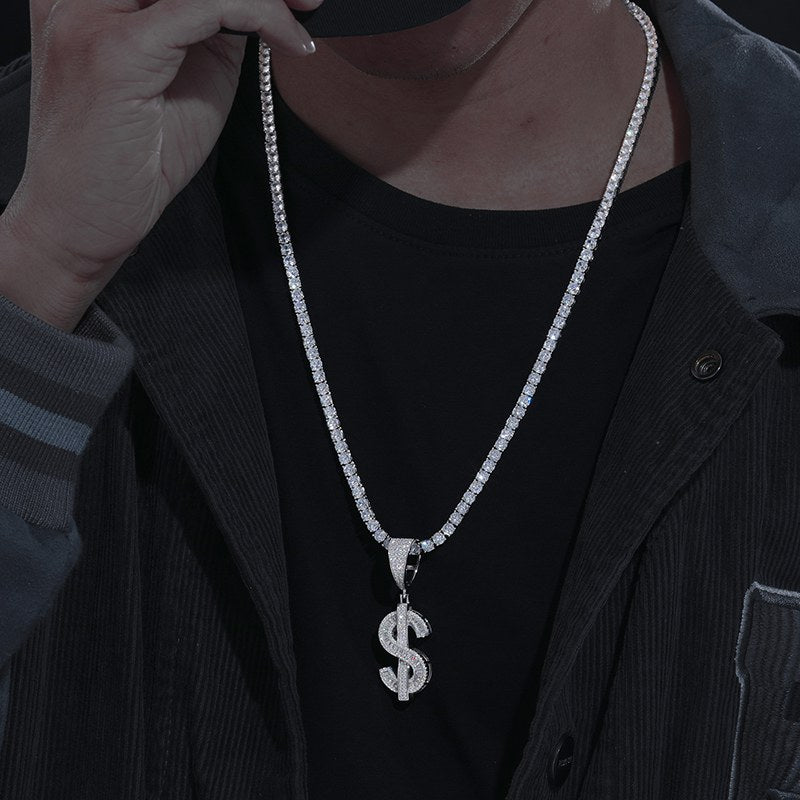 solid gold pendant necklace