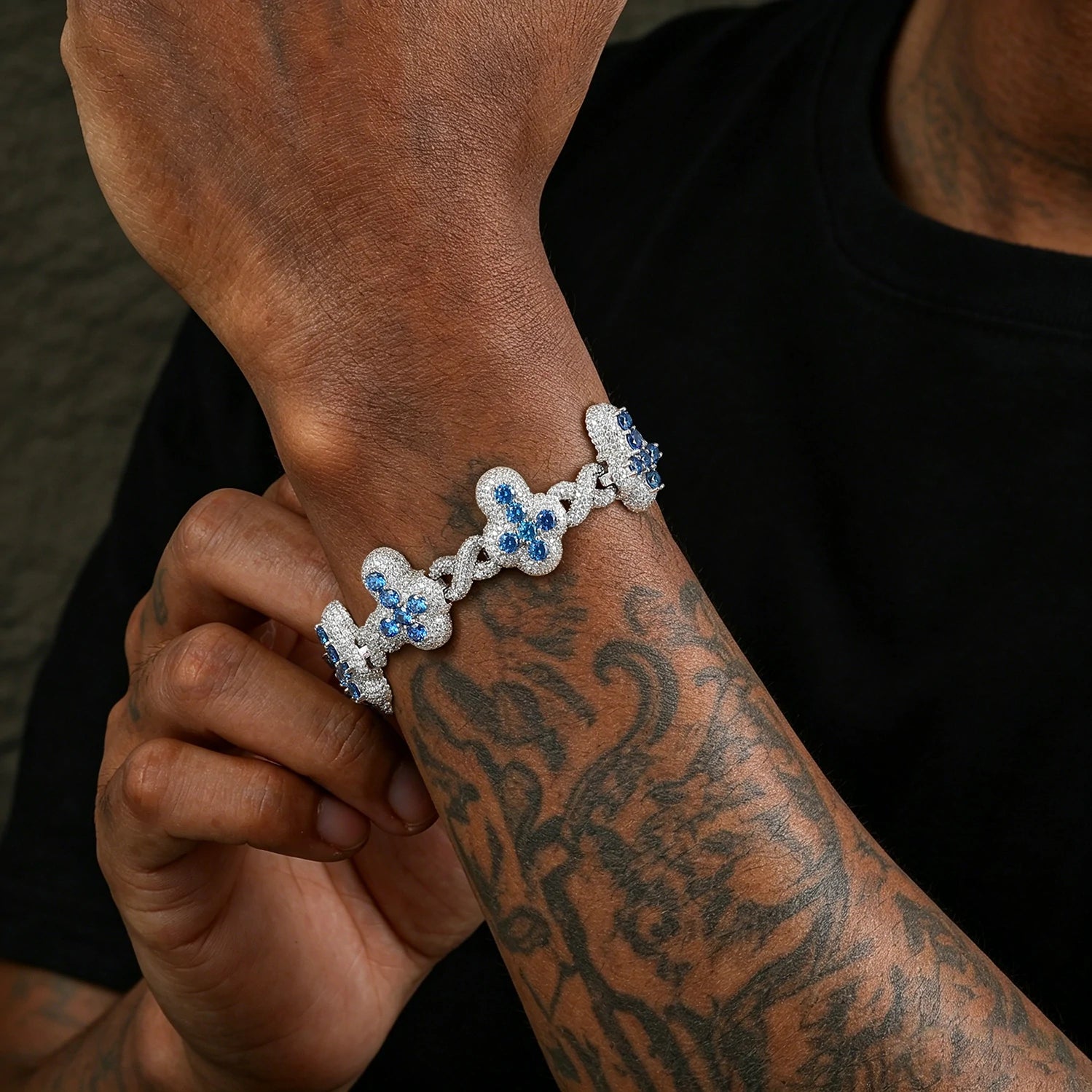 20mm S925 Moissanite Infinity Blue Cross Link Bracelet