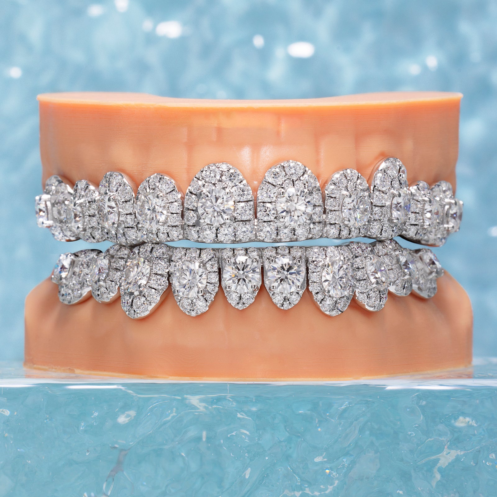 S925 50 Pointer Stone On Center Moissanite Diamond Grillz