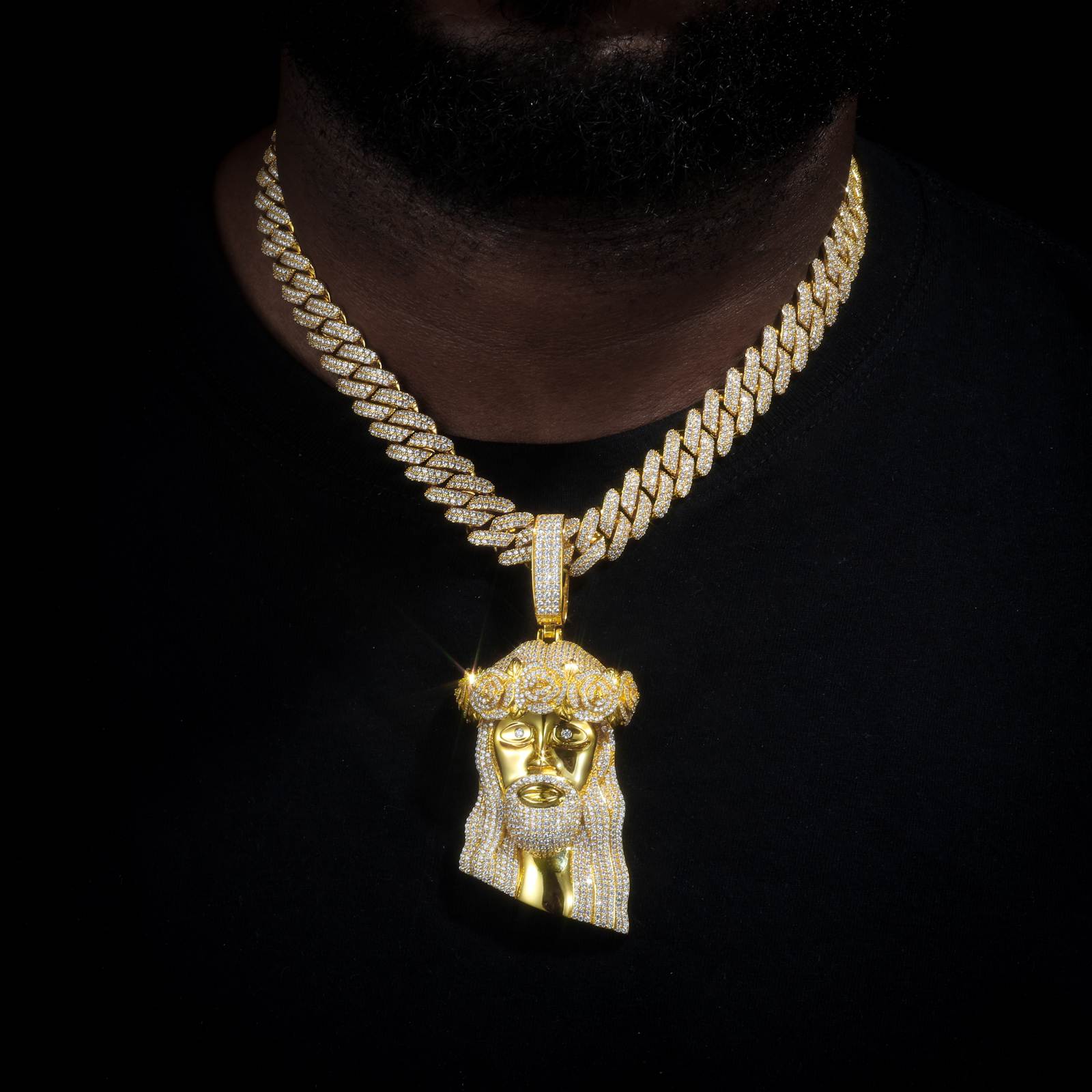 14k gold christ head pendant