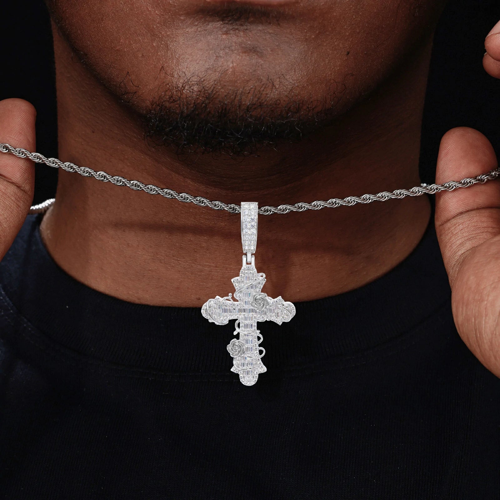 S925 Baguette Moissanite Rose Cross Pendant