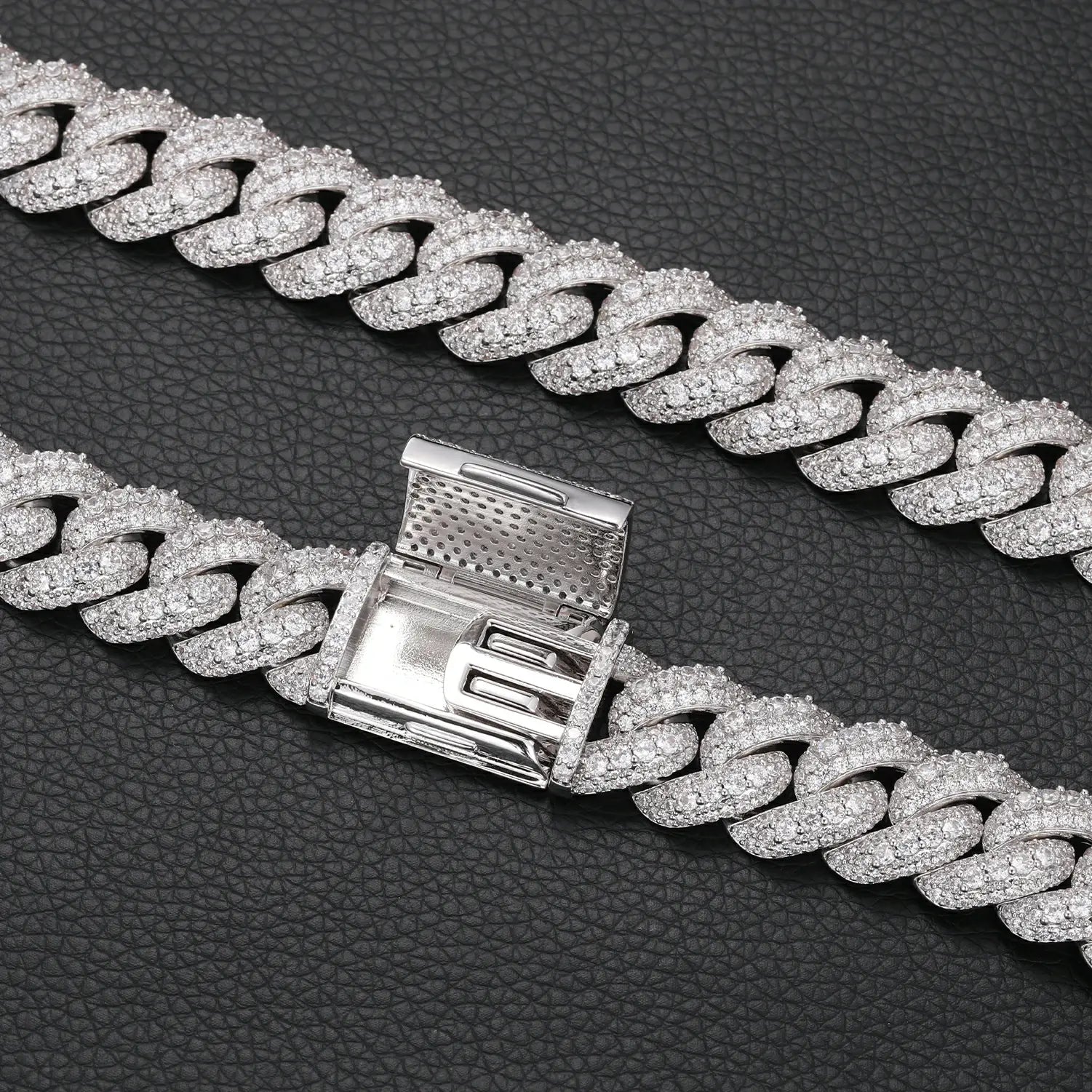 Secure lobster clasp and premium jewelry box for 18mm white gold moissanite Cuban chain, showcasing durable clasp mechanism and luxury unboxing experience.