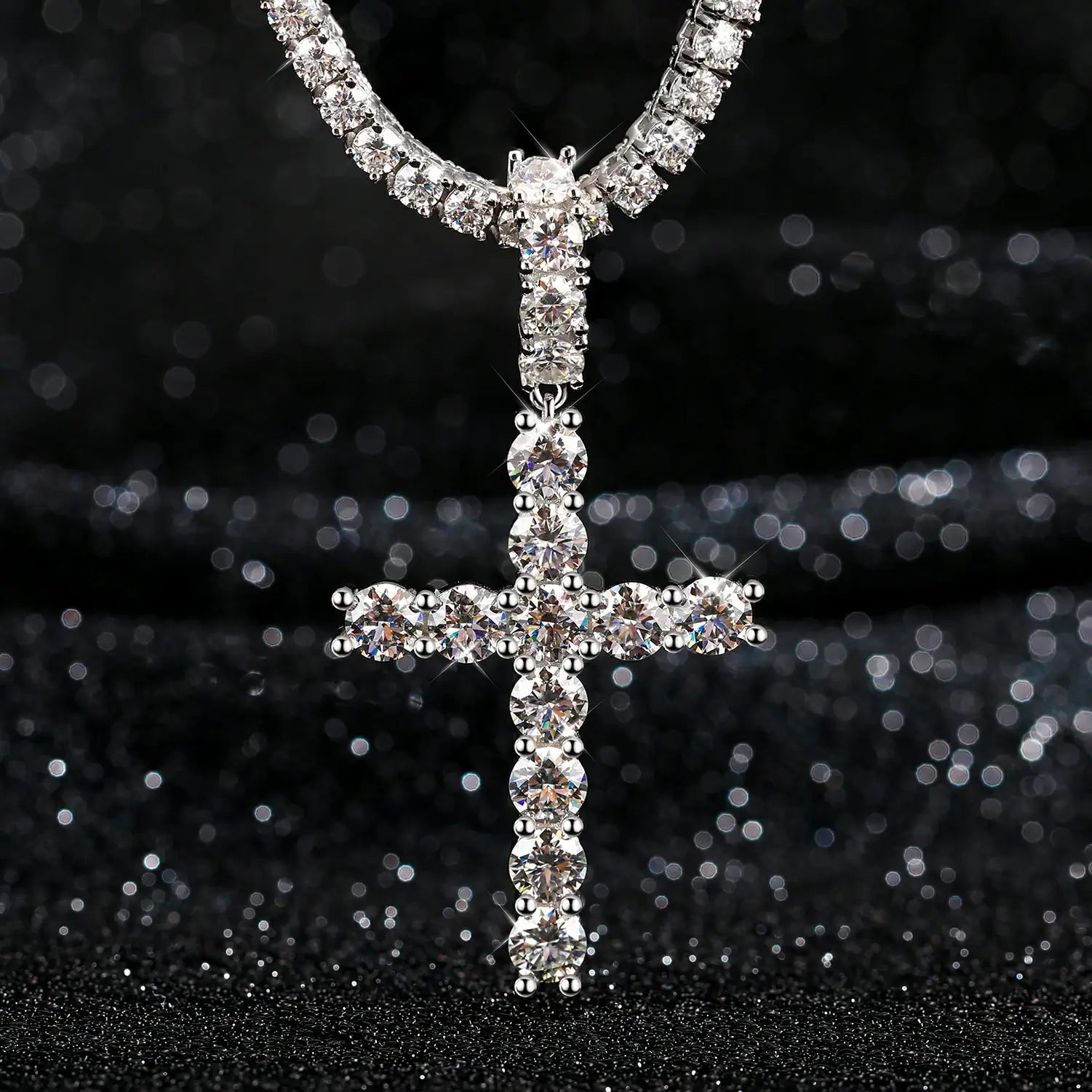 S925 6.7CT Moissanite Cross Pendant