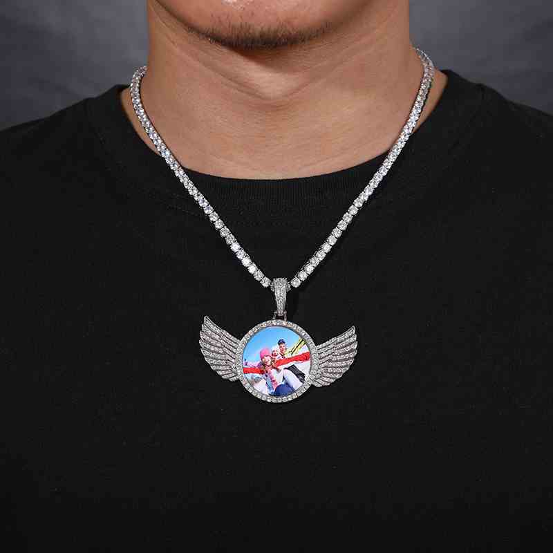 68mm Wing Photo Pendant