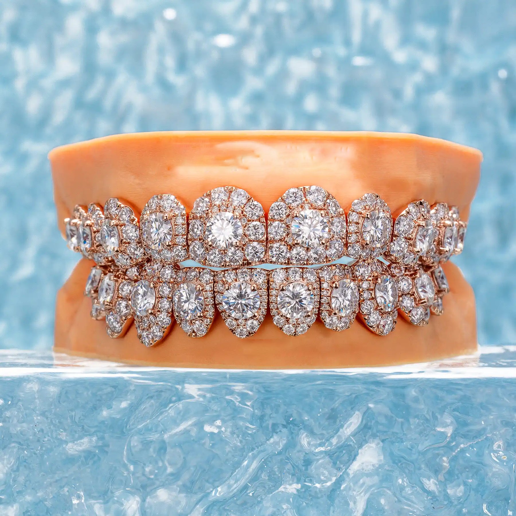 S925 50 Pointer Stone On Center Moissanite Diamond Grillz