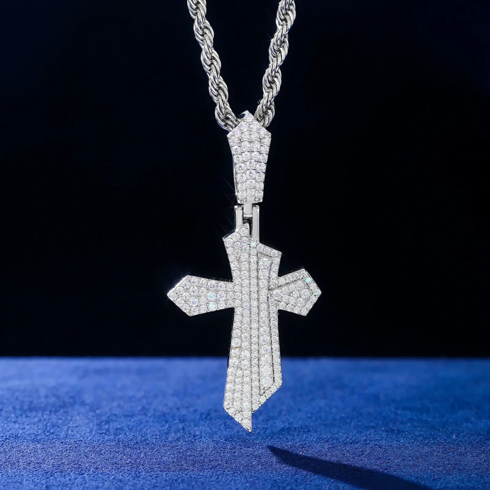 S925 Moissanite Displacement Cross Pendant