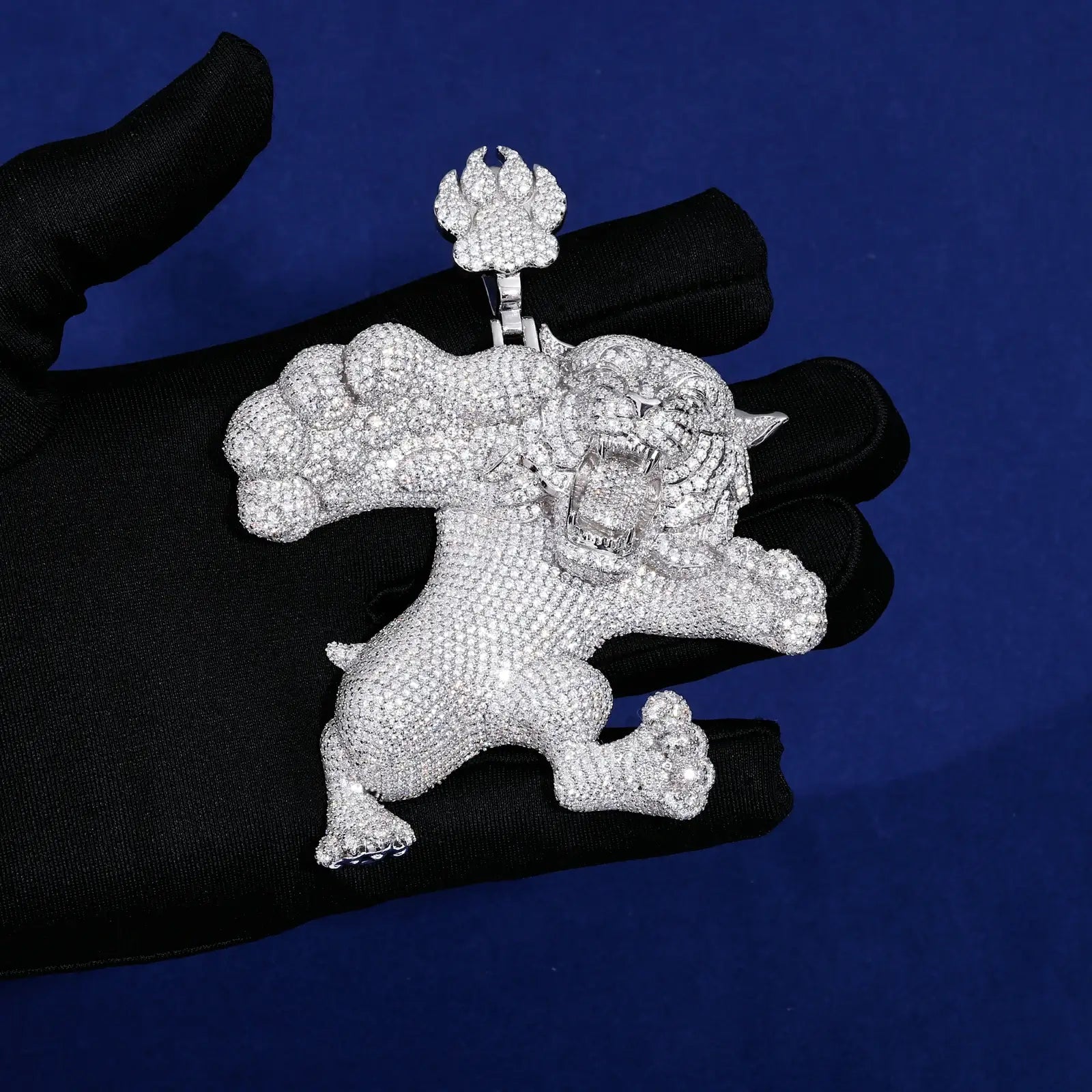 S925 Moissanite Roaring Tiger Pendant | Paw Bail