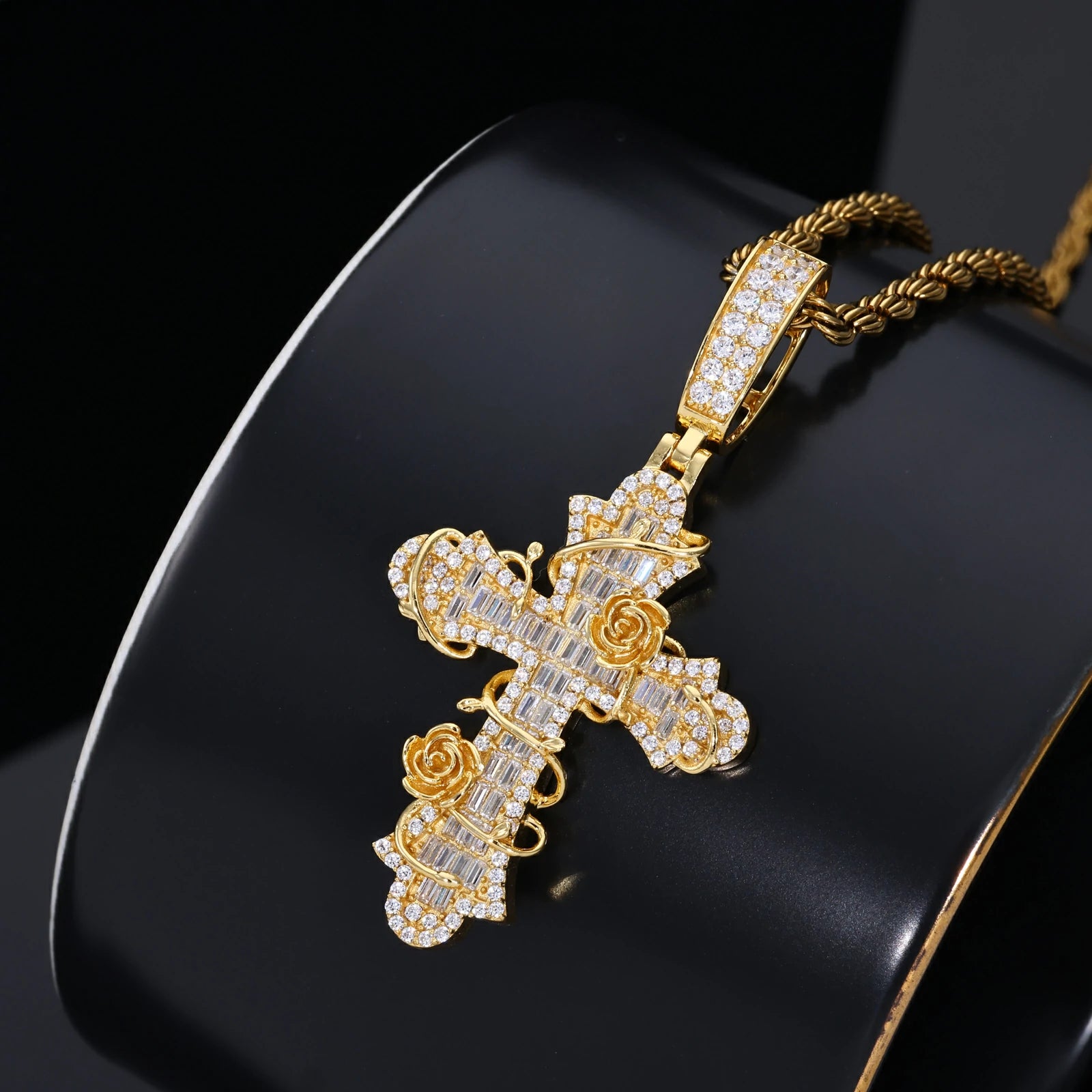S925 Baguette Moissanite Rose Cross Pendant