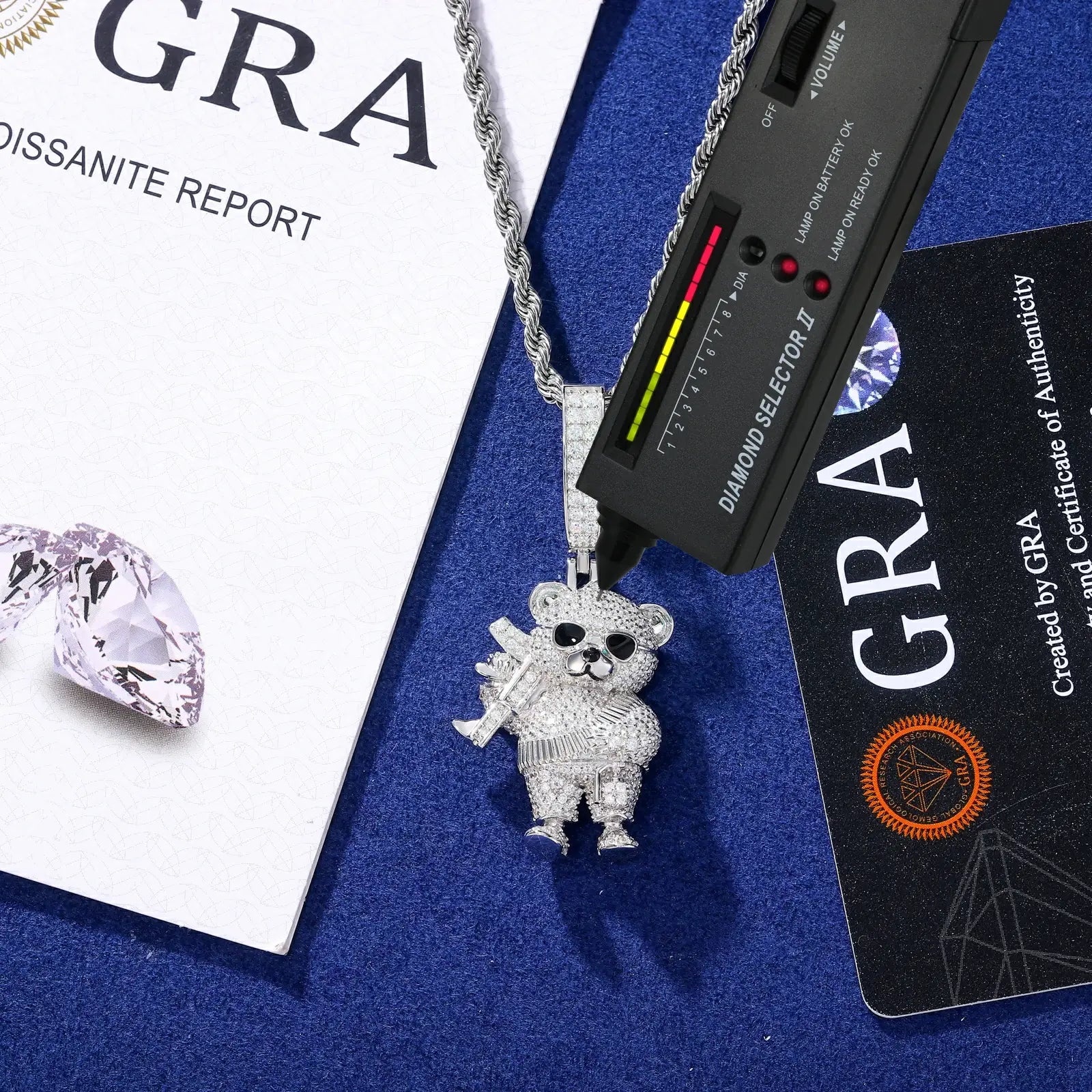 S925 Moissanite Armed Little Bear Pendant