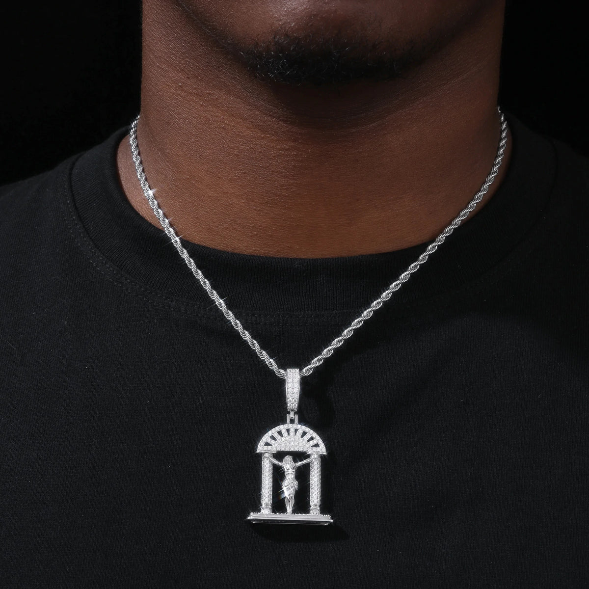 S925 Moissanite Temple Crucifix Pendant
