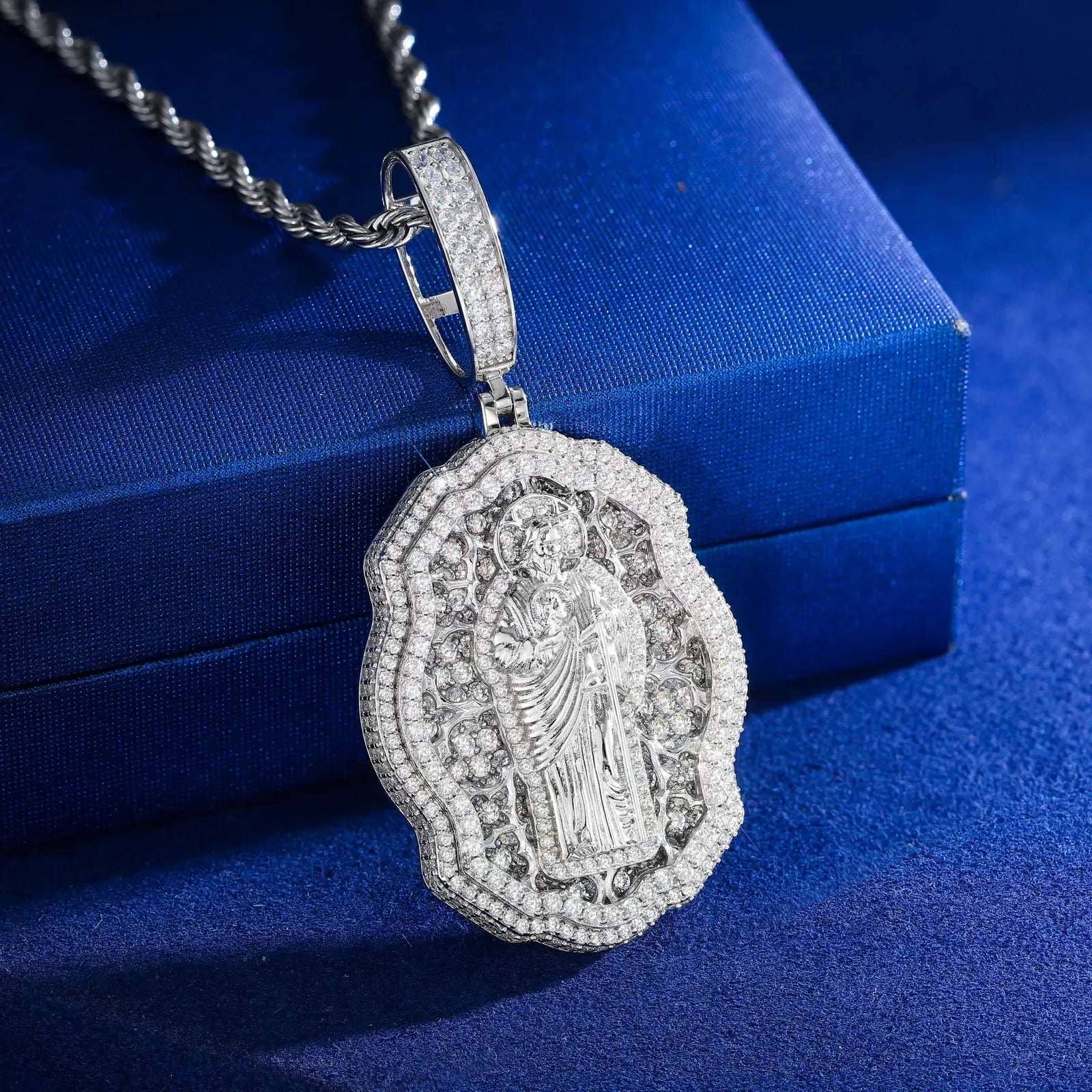 S925 Moissanite Sant Judas Badge Pendant