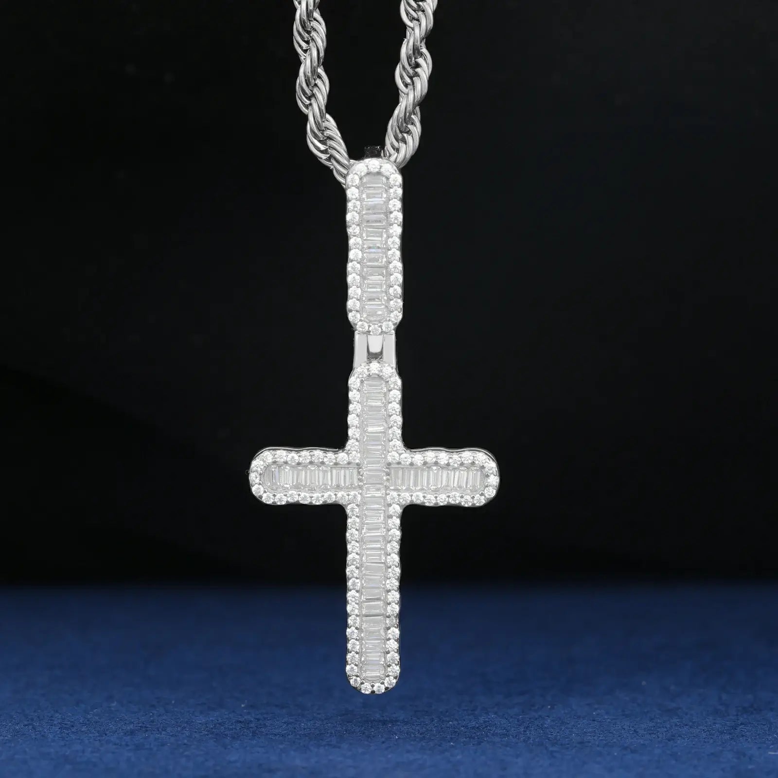 S925 Baguette Moissanite Cross Pendant