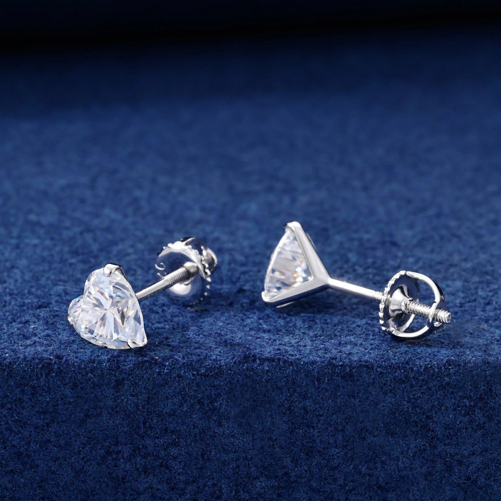 S925 Heart Cut Moissanite Solitaire Stud Earrings