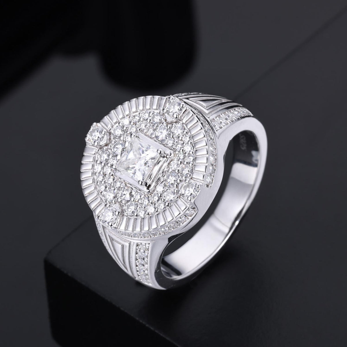 S925 0.4CT Princess Cut Moissanite Signet Ring