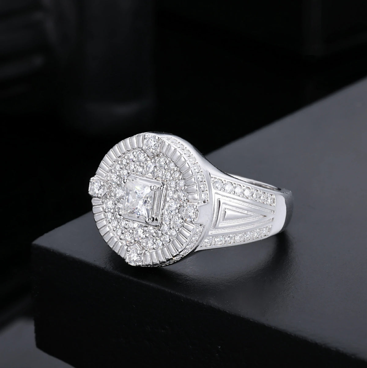 S925 0.4CT Princess Cut Moissanite Signet Ring