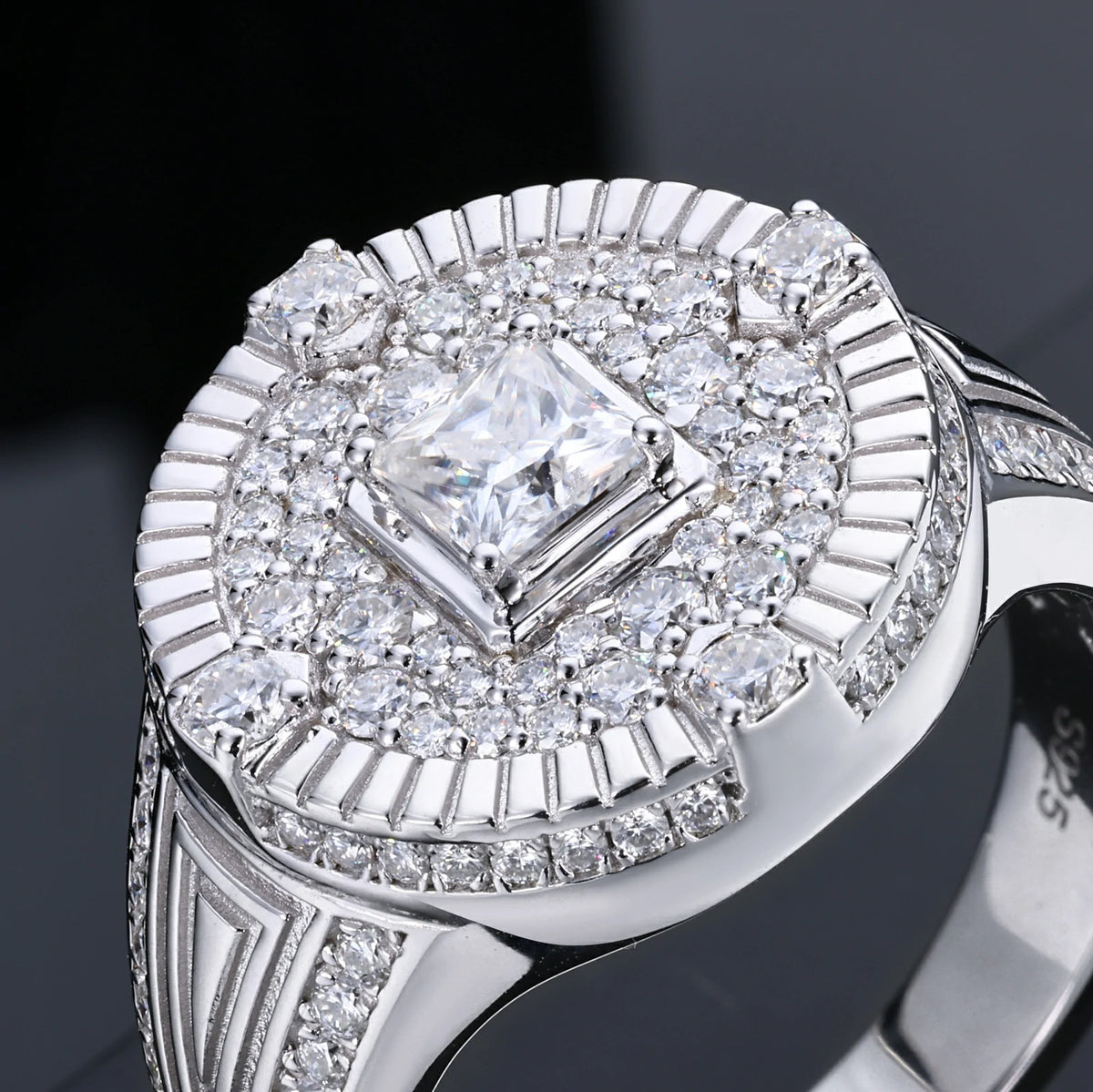 S925 0.4CT Princess Cut Moissanite Signet Ring