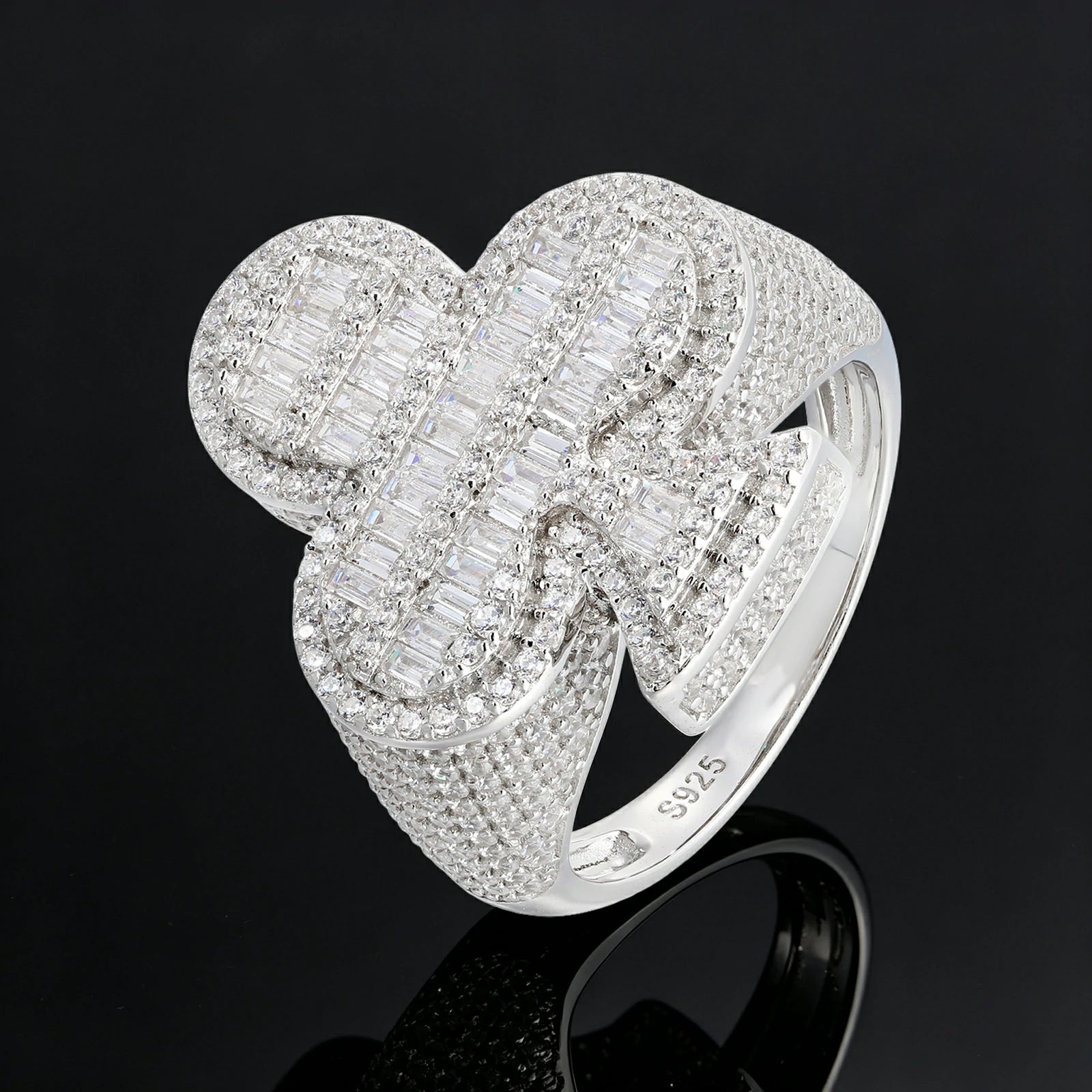 S925 Baguette Moissanite Plum Blossom Ring