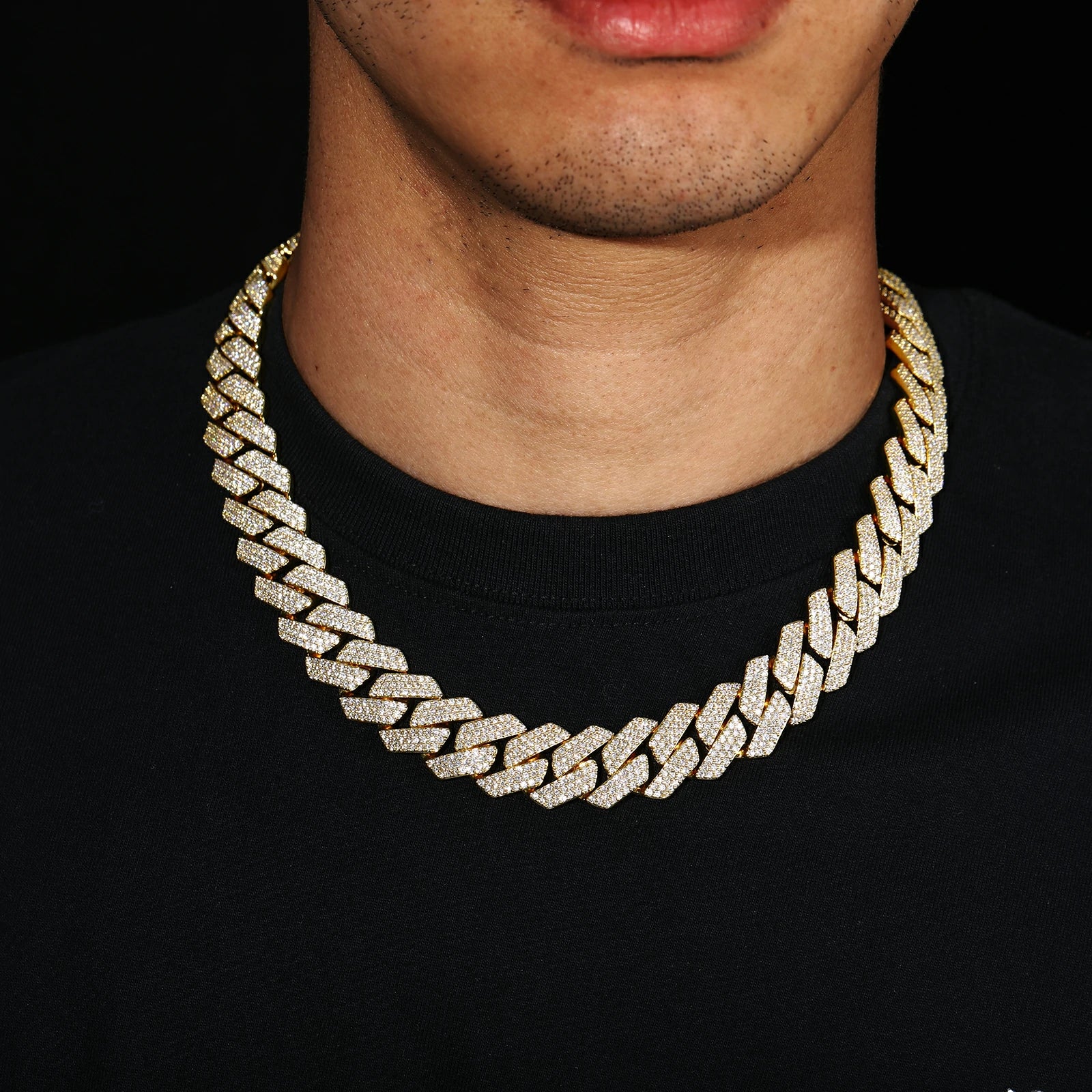 18mm Moissanite Cuban Link Chain