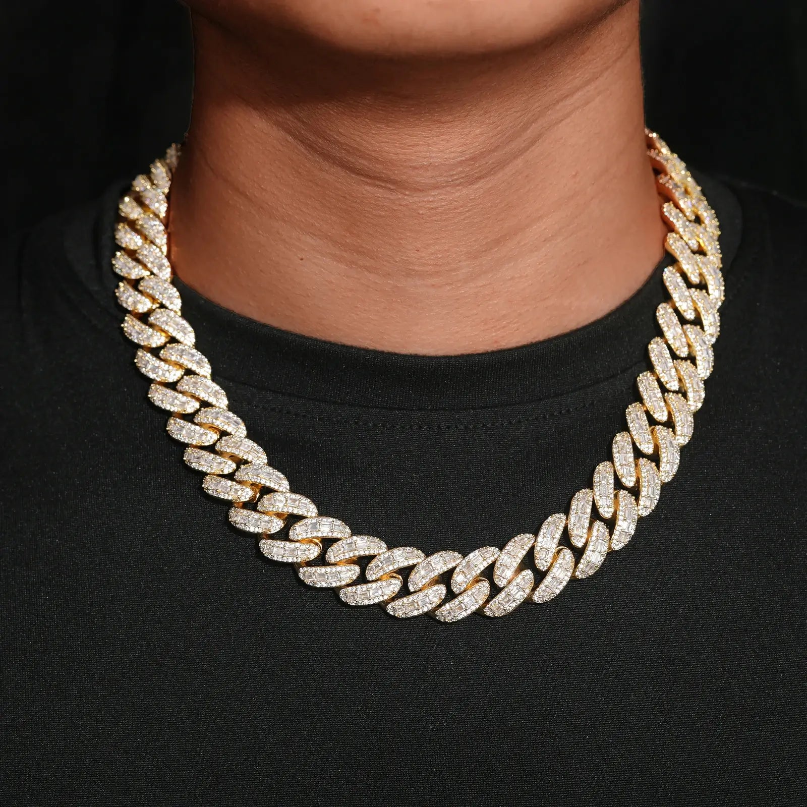 18mm S925 Baguette Moissanite Curb Cuban Link Chain