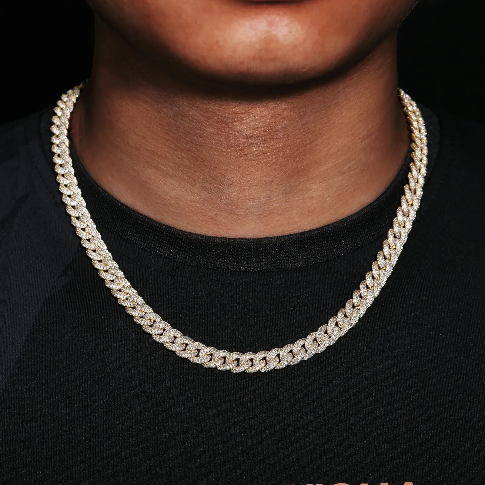 8mm moissanite cuban chain in gold