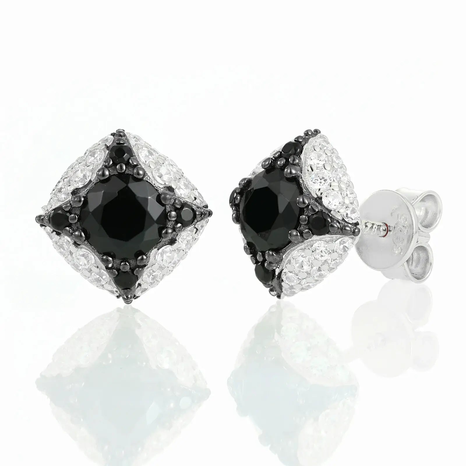 S925 Moissanite Black Four-pointed Star Stud Earrings
