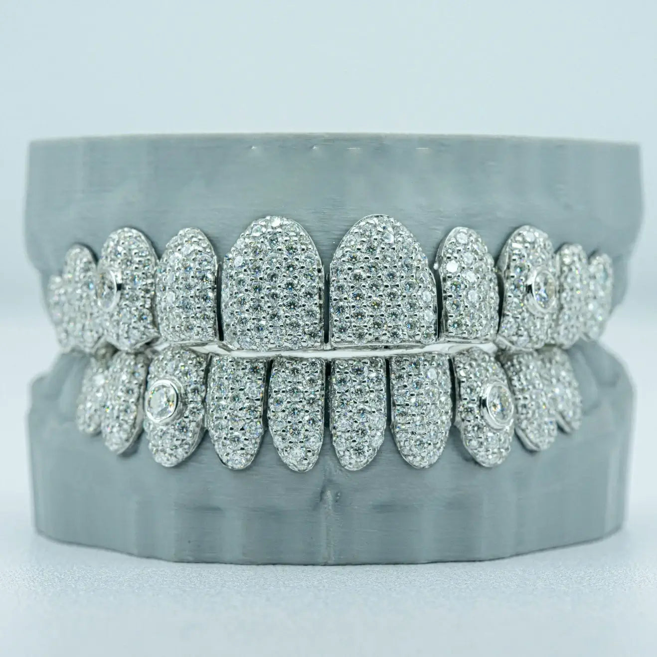 S925 15 Pointer Stone On Fang VVS Moissanite Diamond Grillz