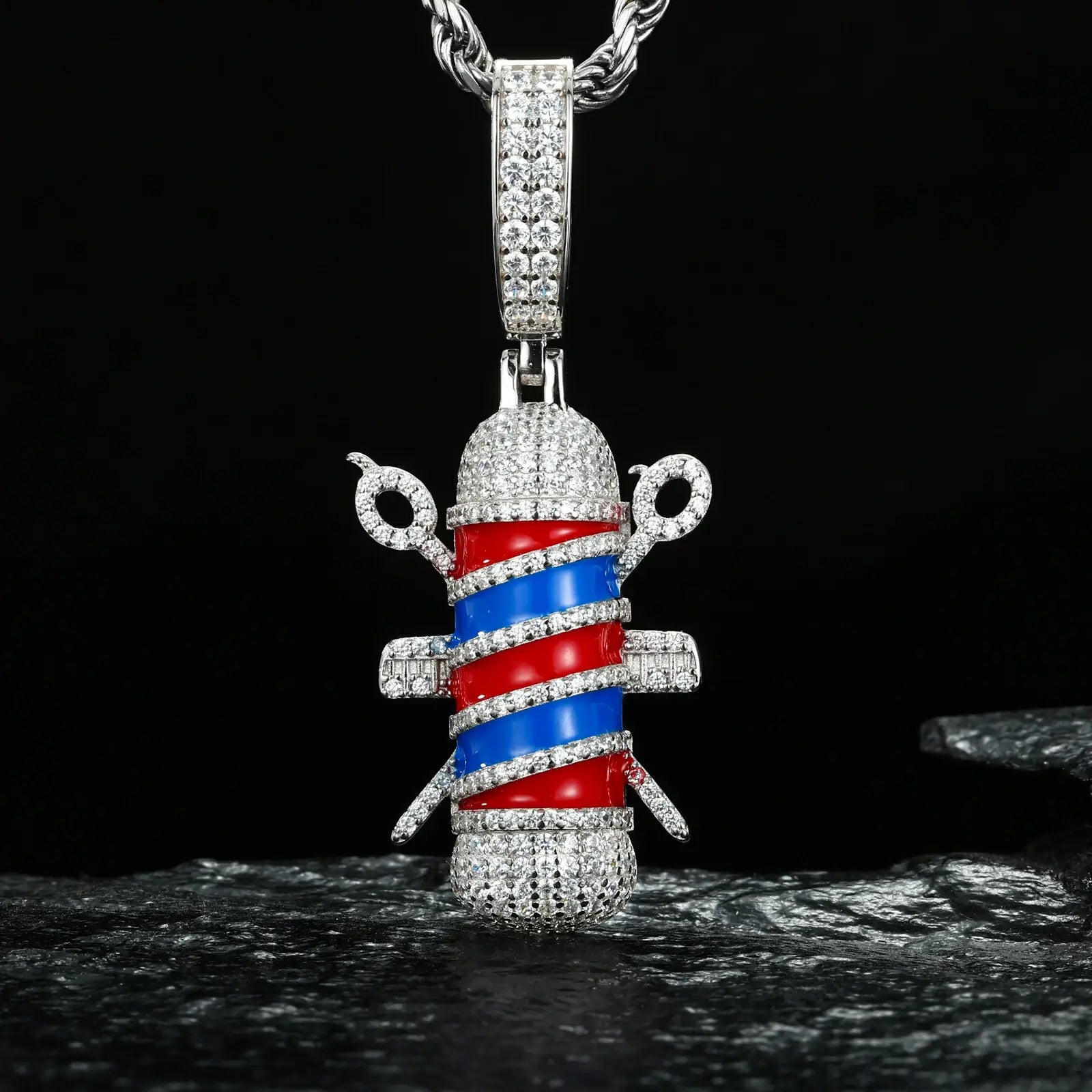 S925 Moissanite Hairstylist Pendant