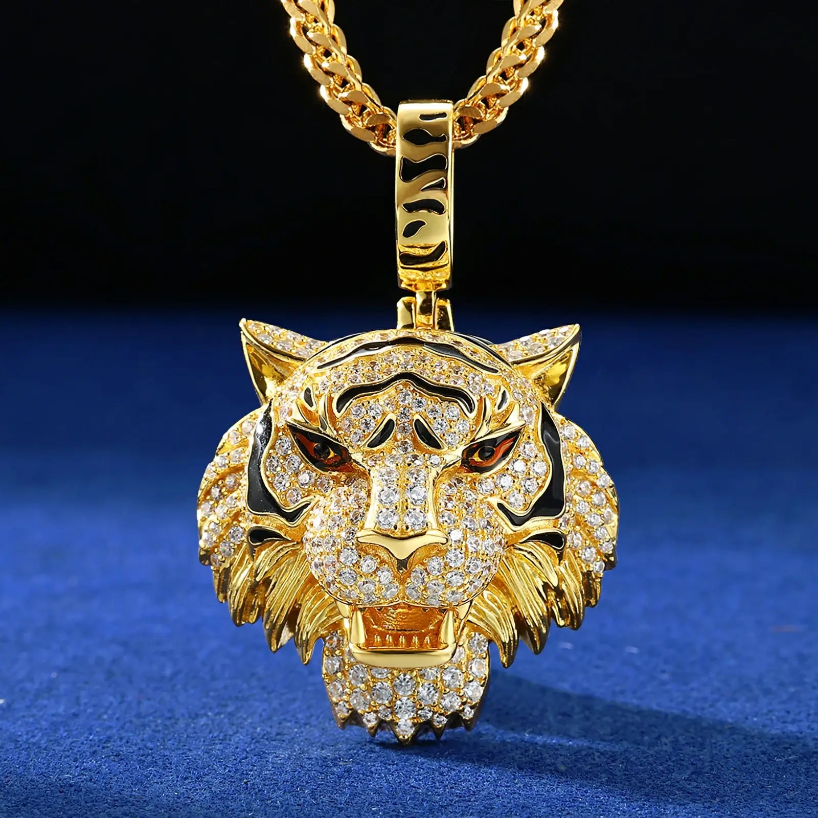 S925 Moissanite 3D Lion Head Pendant