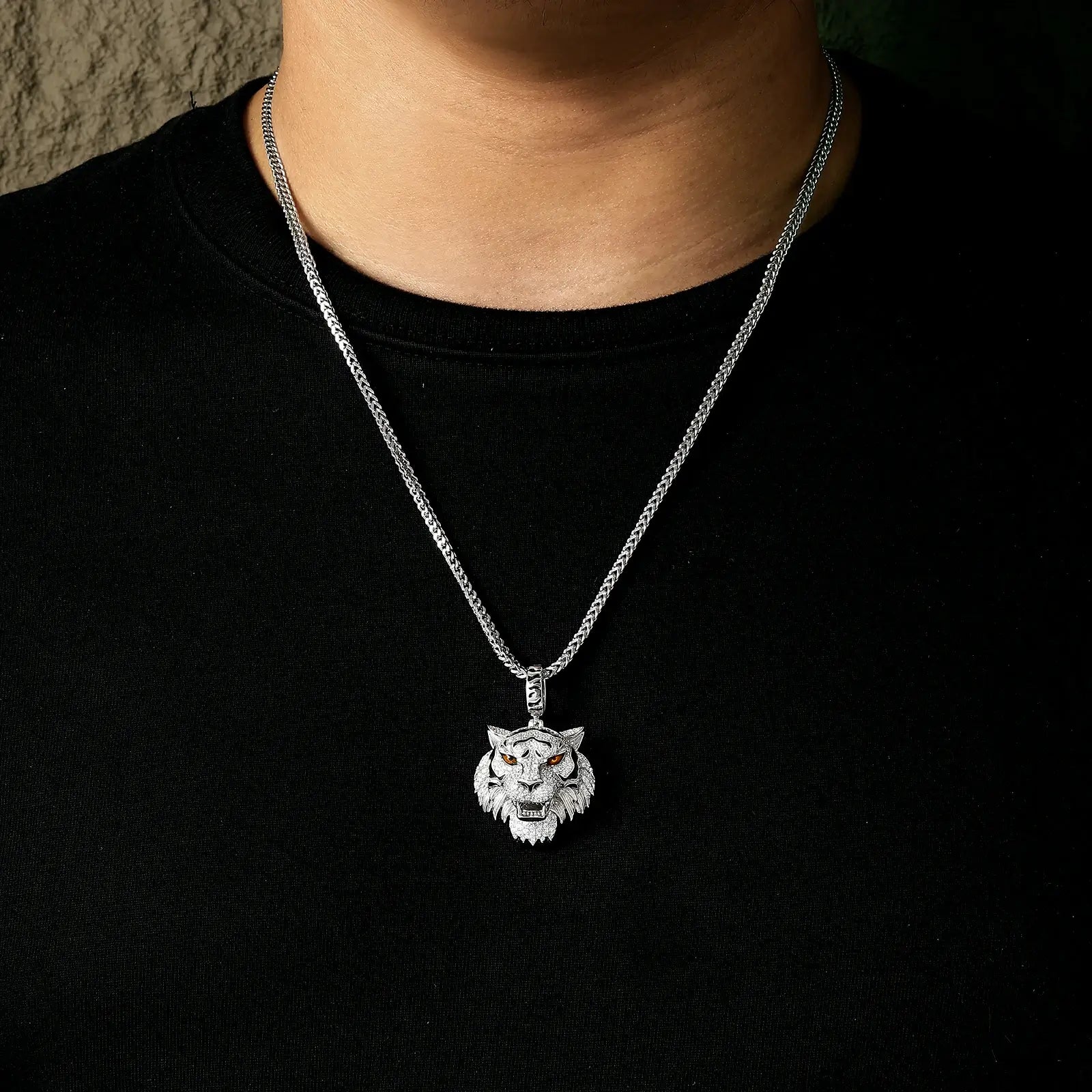 S925 Moissanite 3D Lion Head Pendant
