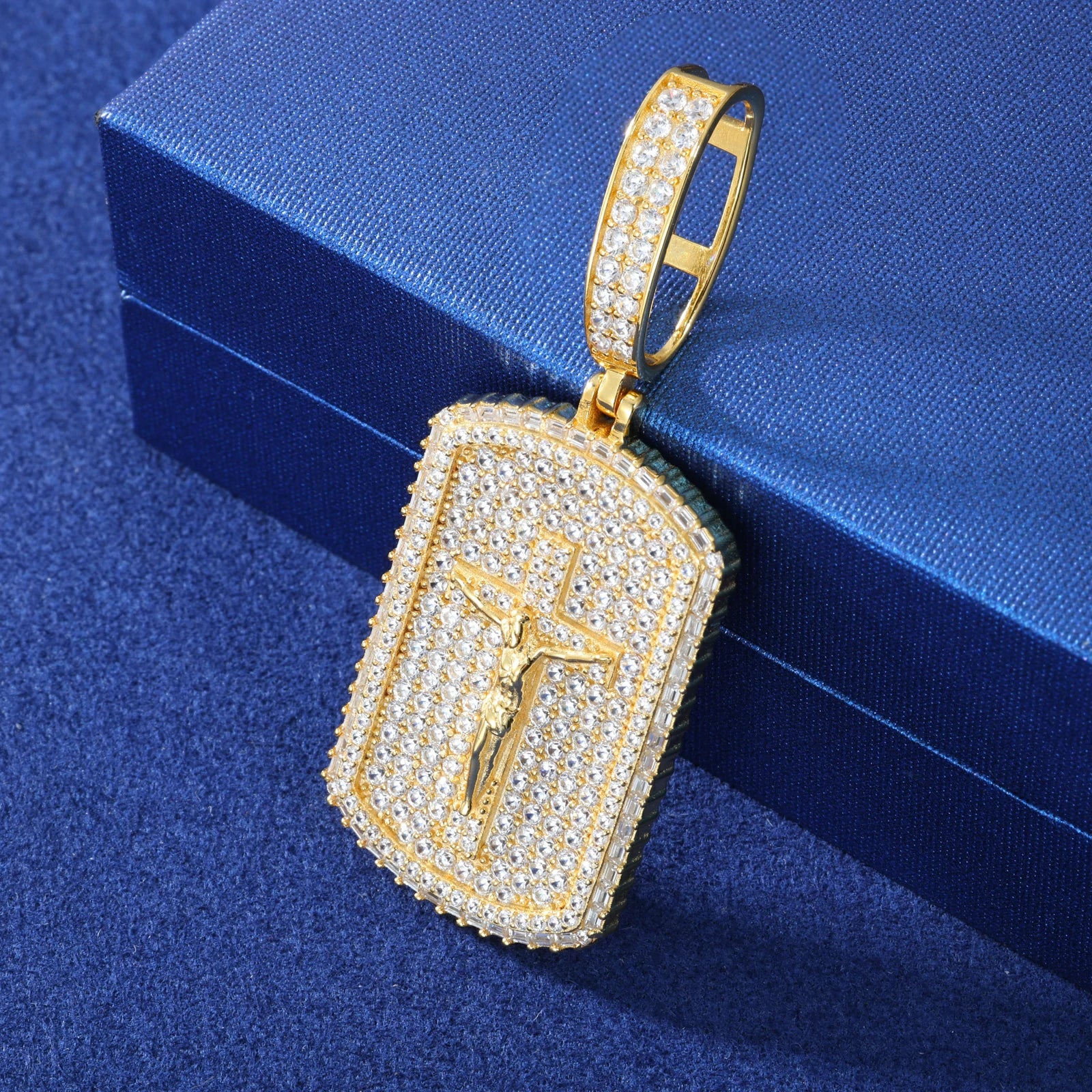 S925 Moissanite Crucifixion Dog Tag Pendant
